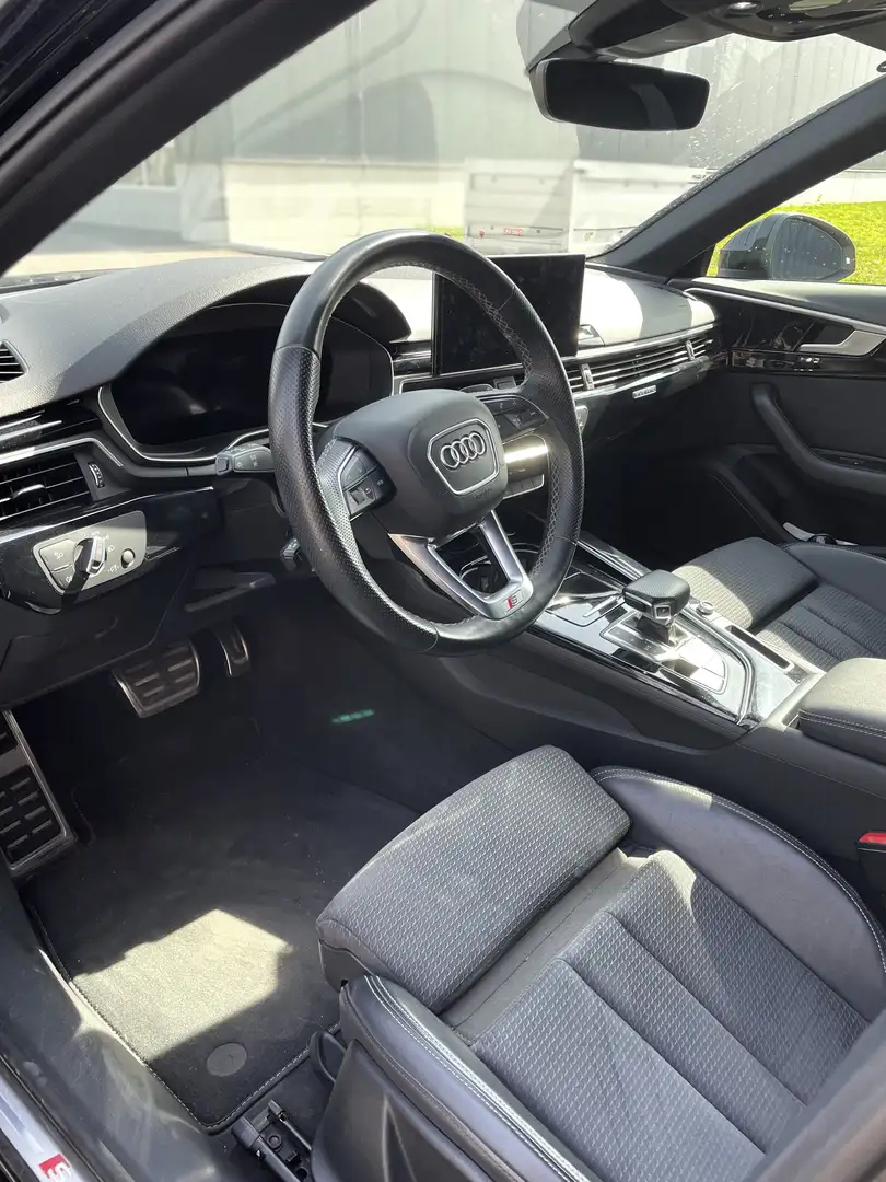 Audi A4 A4 quattro 40 TDI S-Line Mild-Hybrid Schwarz - 2