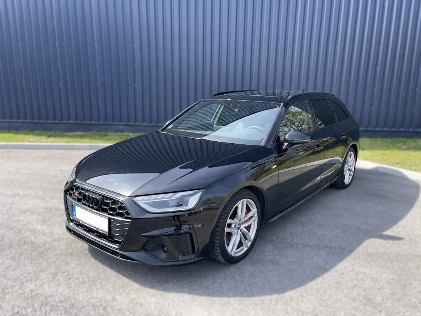 Audi A4 A4 quattro 40 TDI S-Line Mild-Hybrid Schwarz - 1