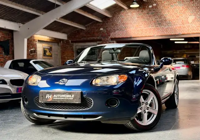 Mazda MX-5 Roadster Coupe 1.8L 126 ch Première main Essence %2B GPL Sièges chauffants Historique complet Etat remarquable