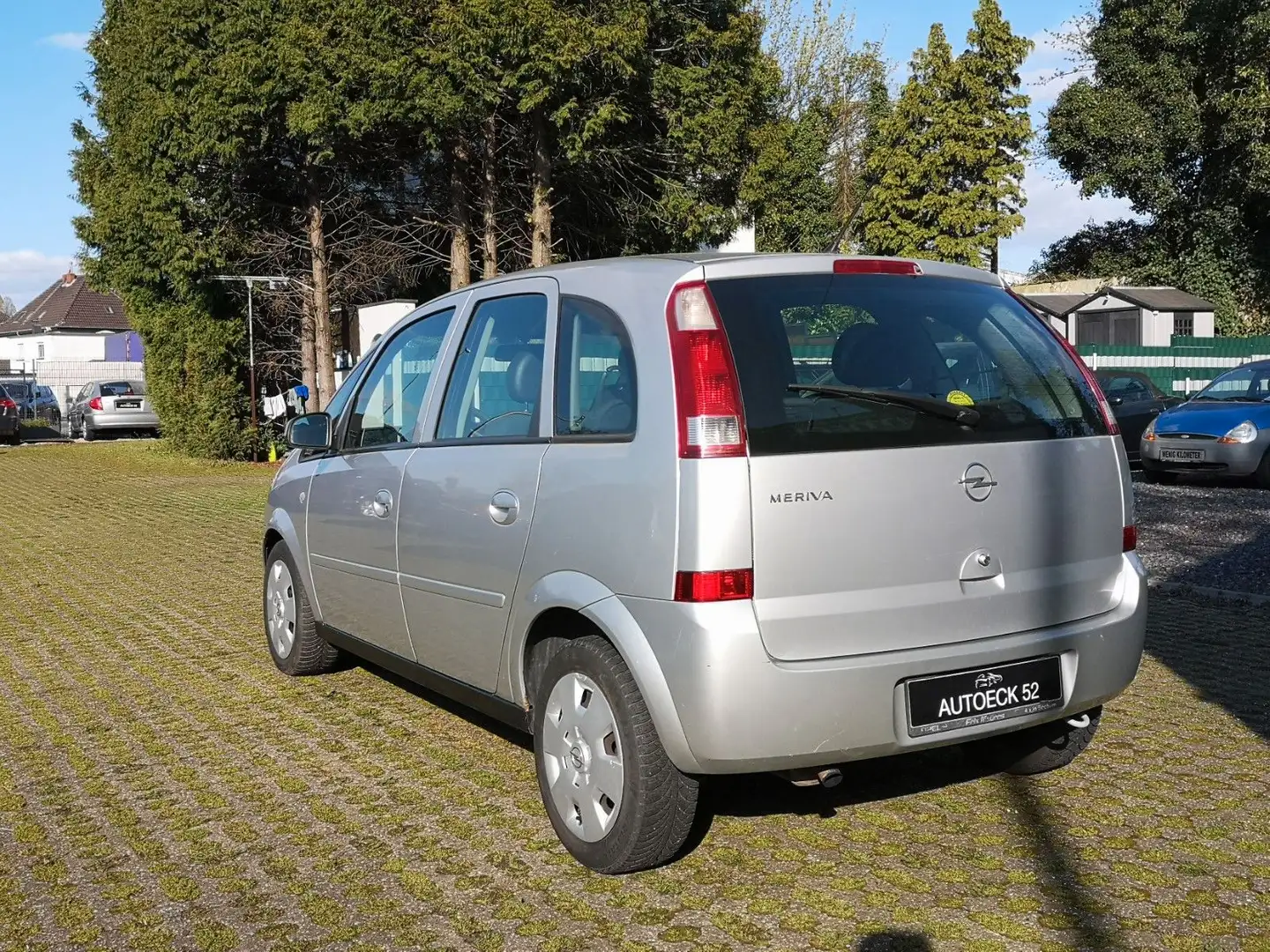 Opel Meriva 1.6*TÜV/AU 04-2025*Klima* Срібний - 2