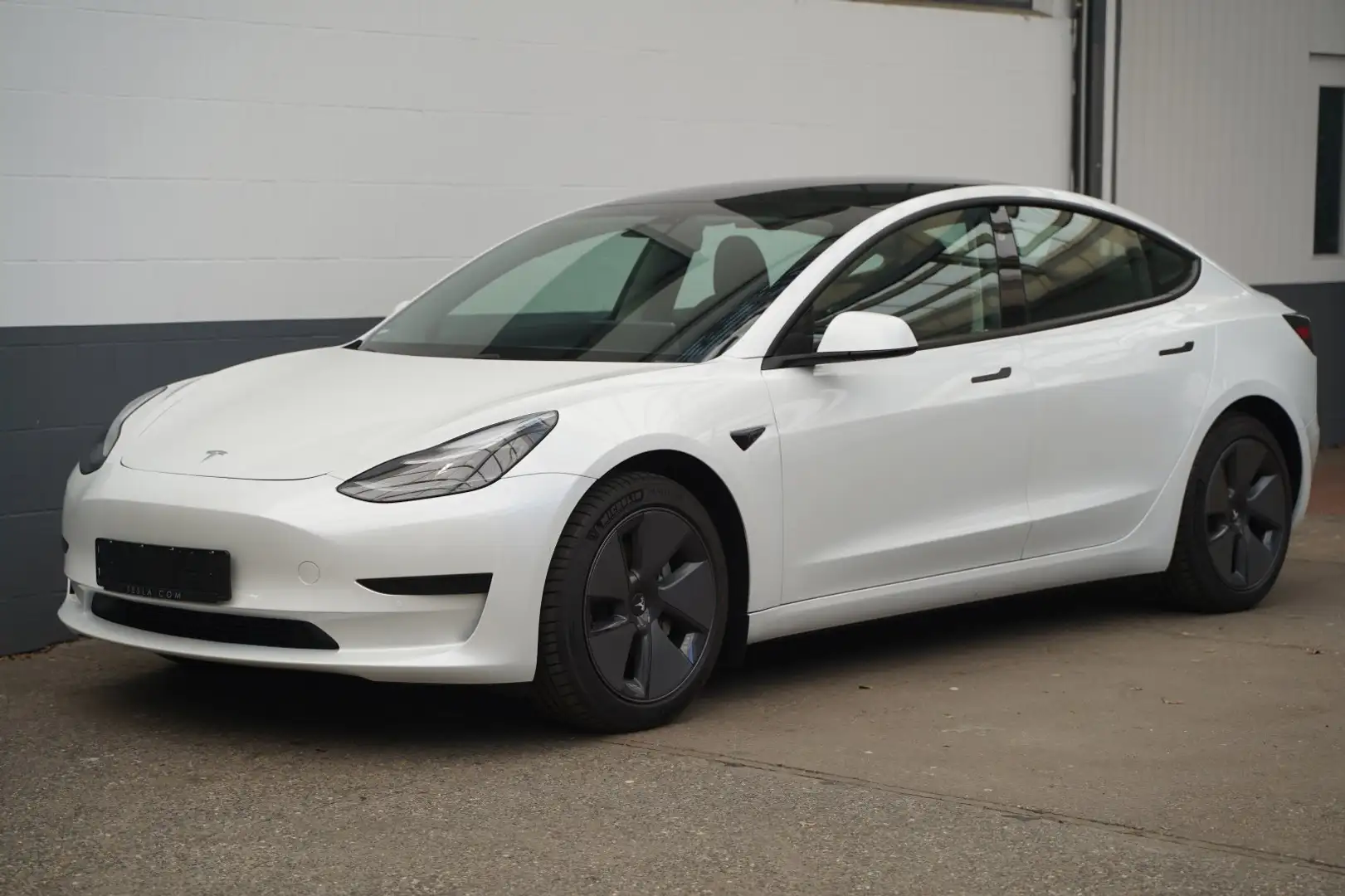 Tesla Model 3 Long Range RWD *Matrix-LED* Blanc - 1