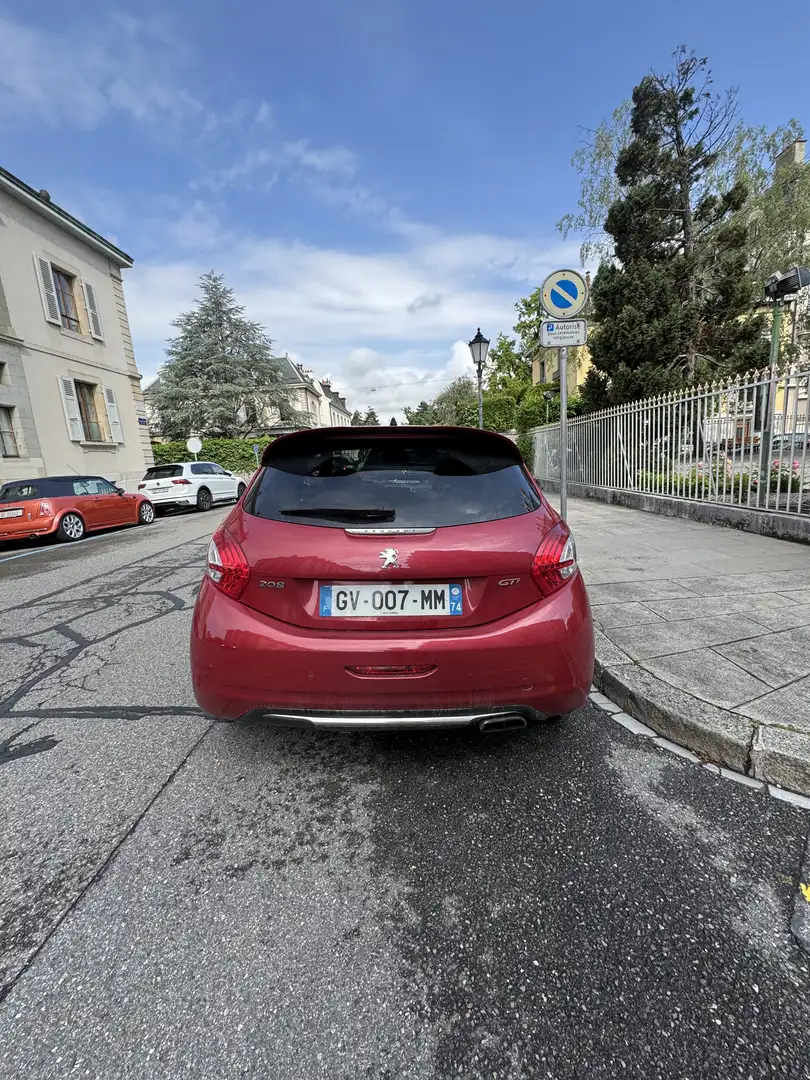 Peugeot 208 1.6 THP 200ch BVM6 GTi - 2