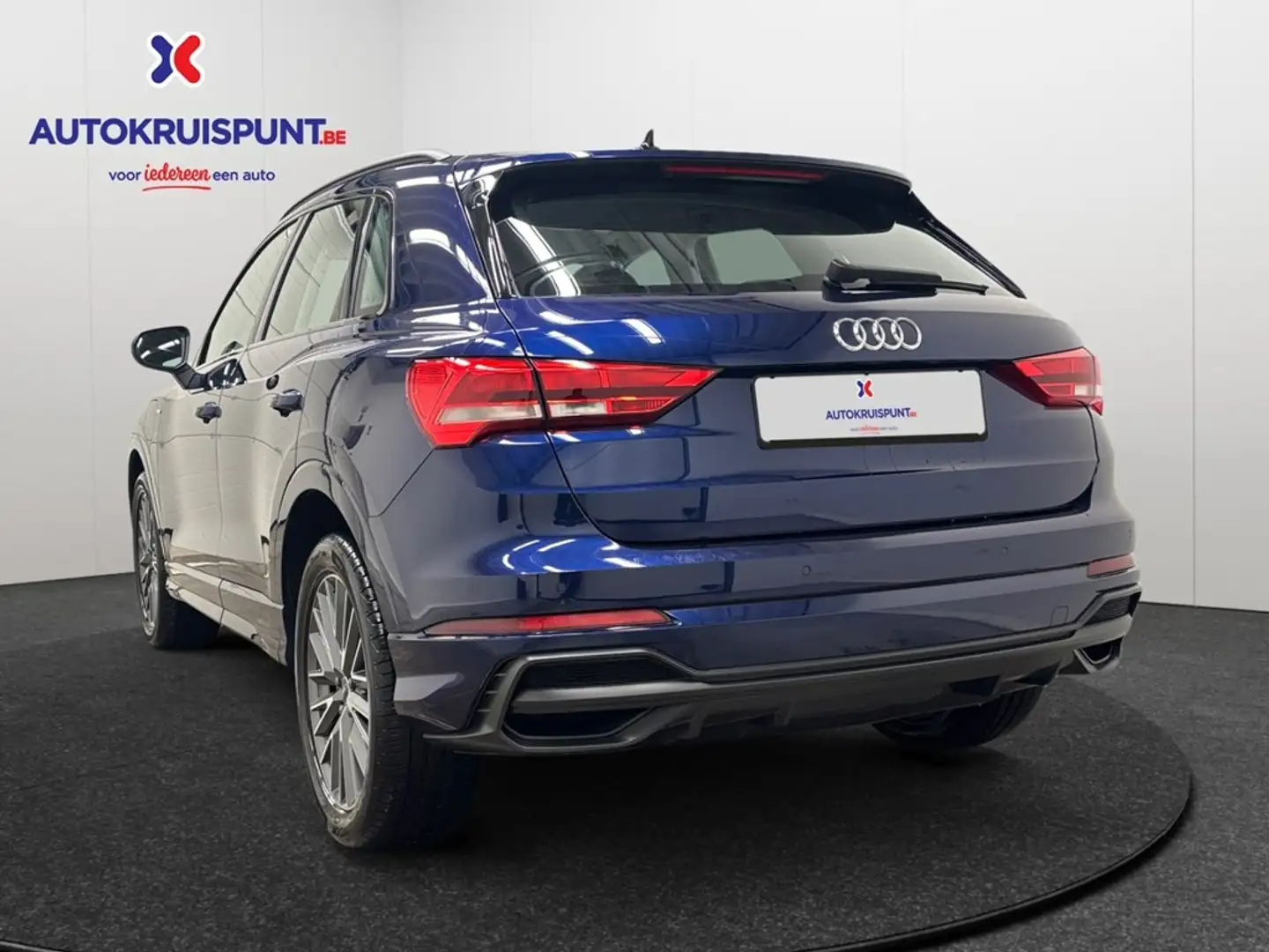 Audi Q3 45 TFSI e S-Line S-TRONIC Bleu - 2