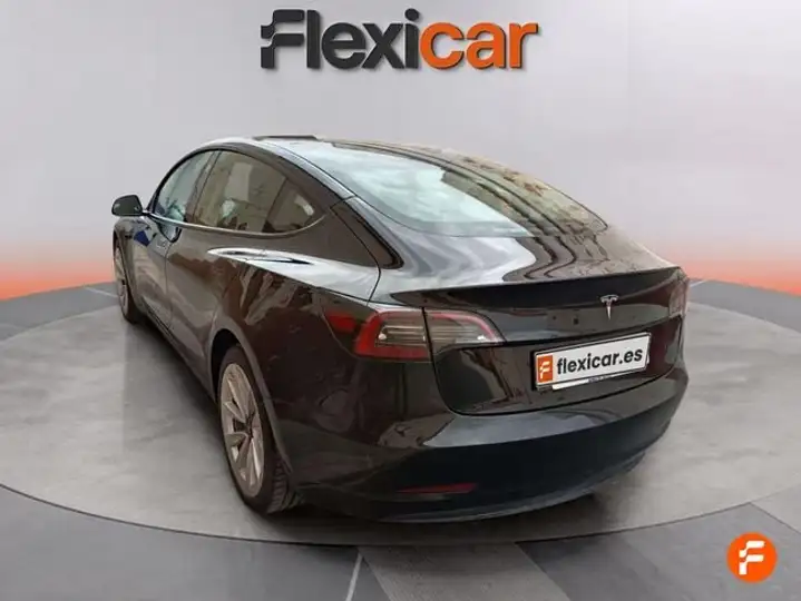 Tesla Model 3 2024, foto 5