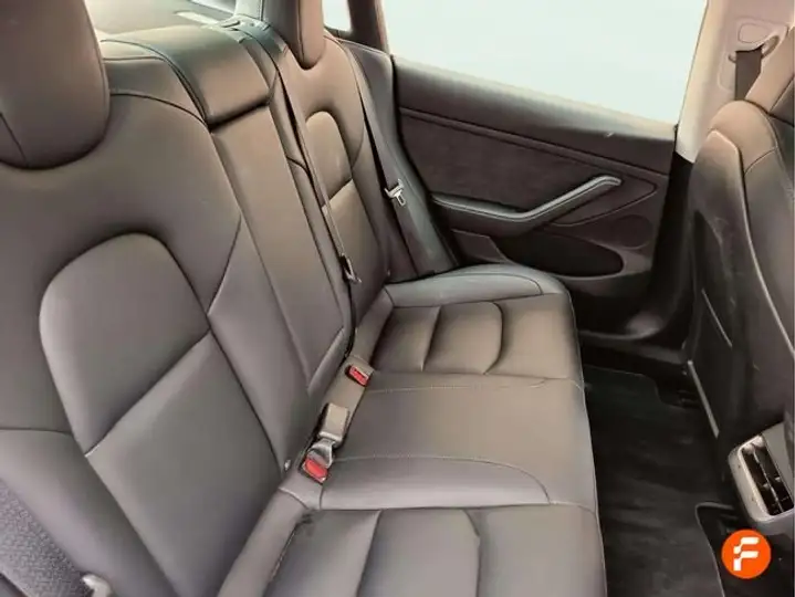 Tesla Model 3 2024, foto 20