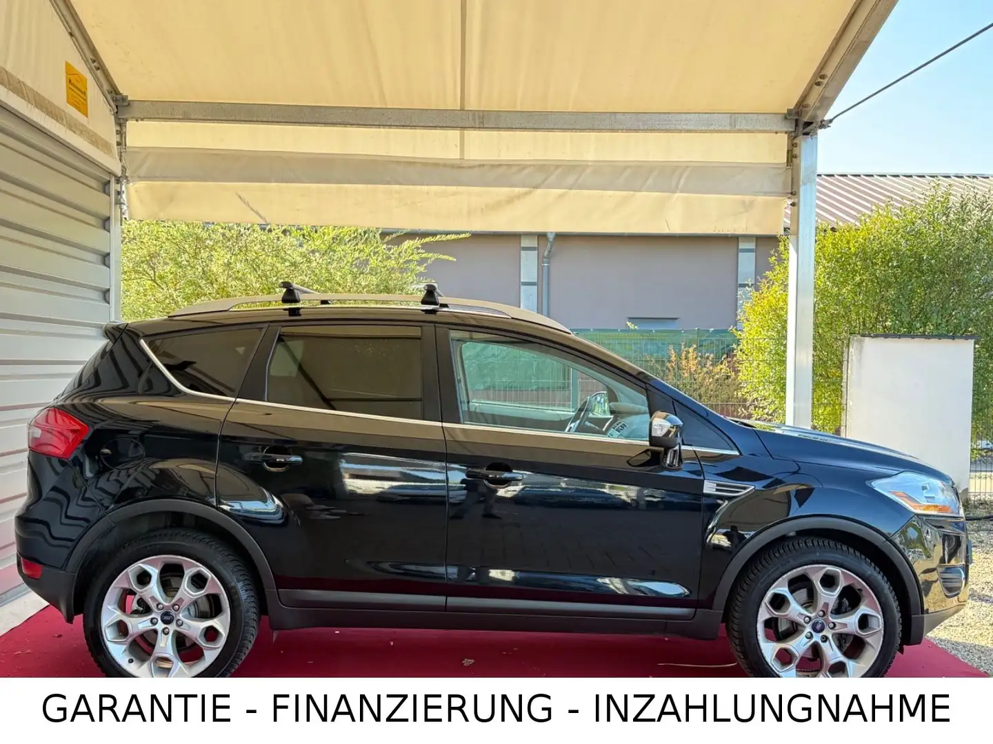 Ford Kuga Titanium/Garantie/Scheckheft/Leder/Navi Schwarz - 2