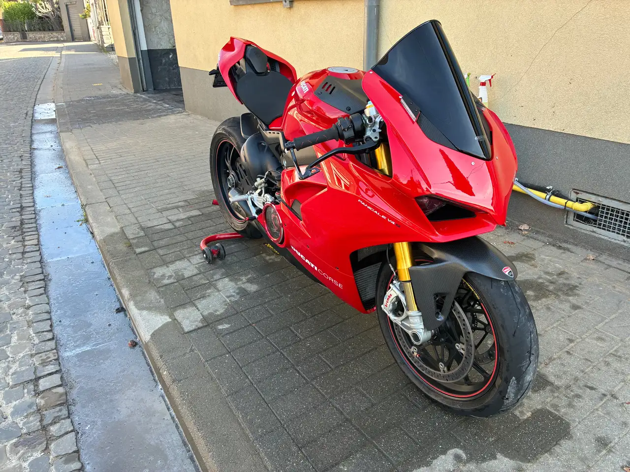 Ducati Panigale V4 S