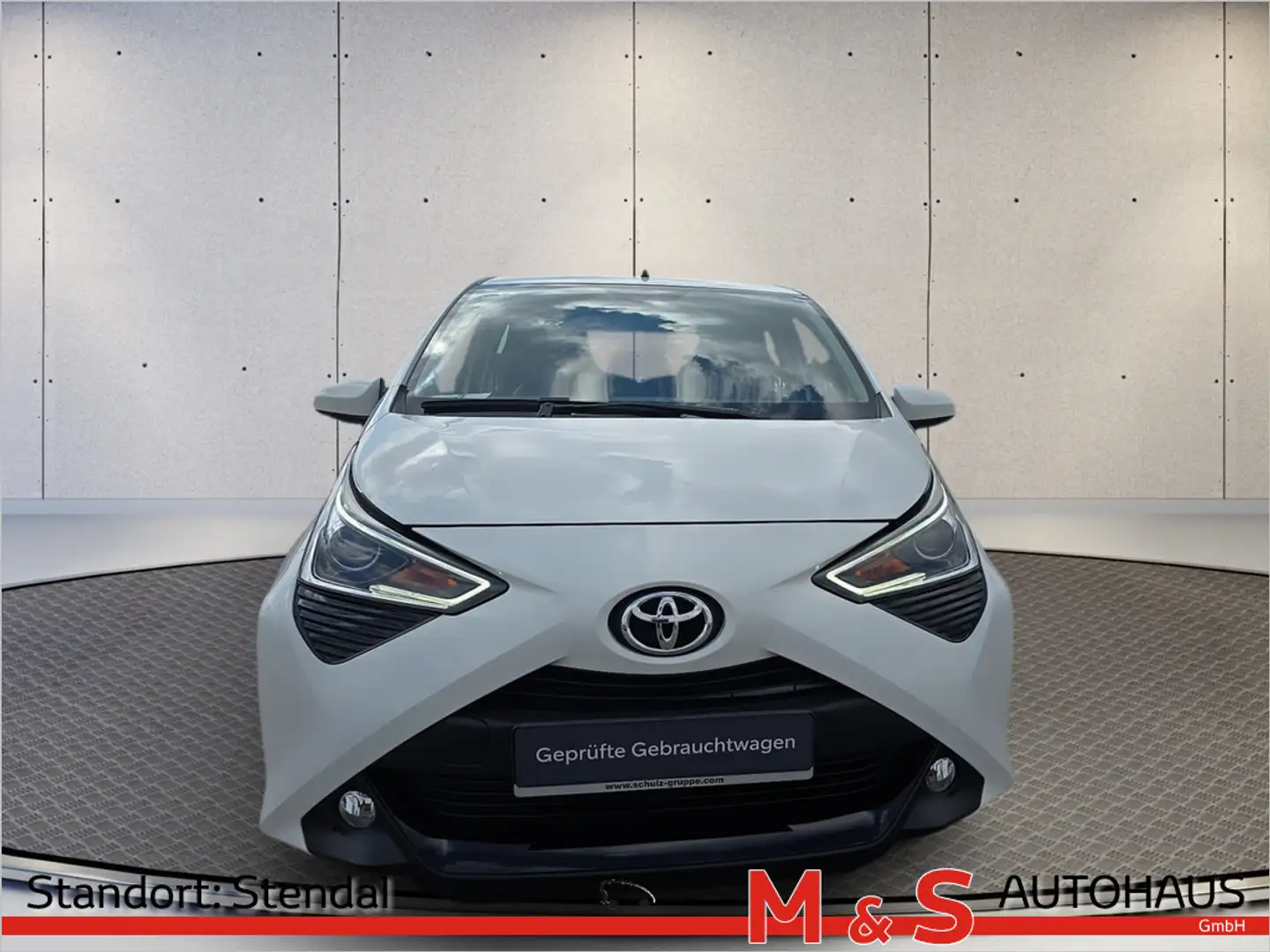 Toyota Aygo X Blanc - 2