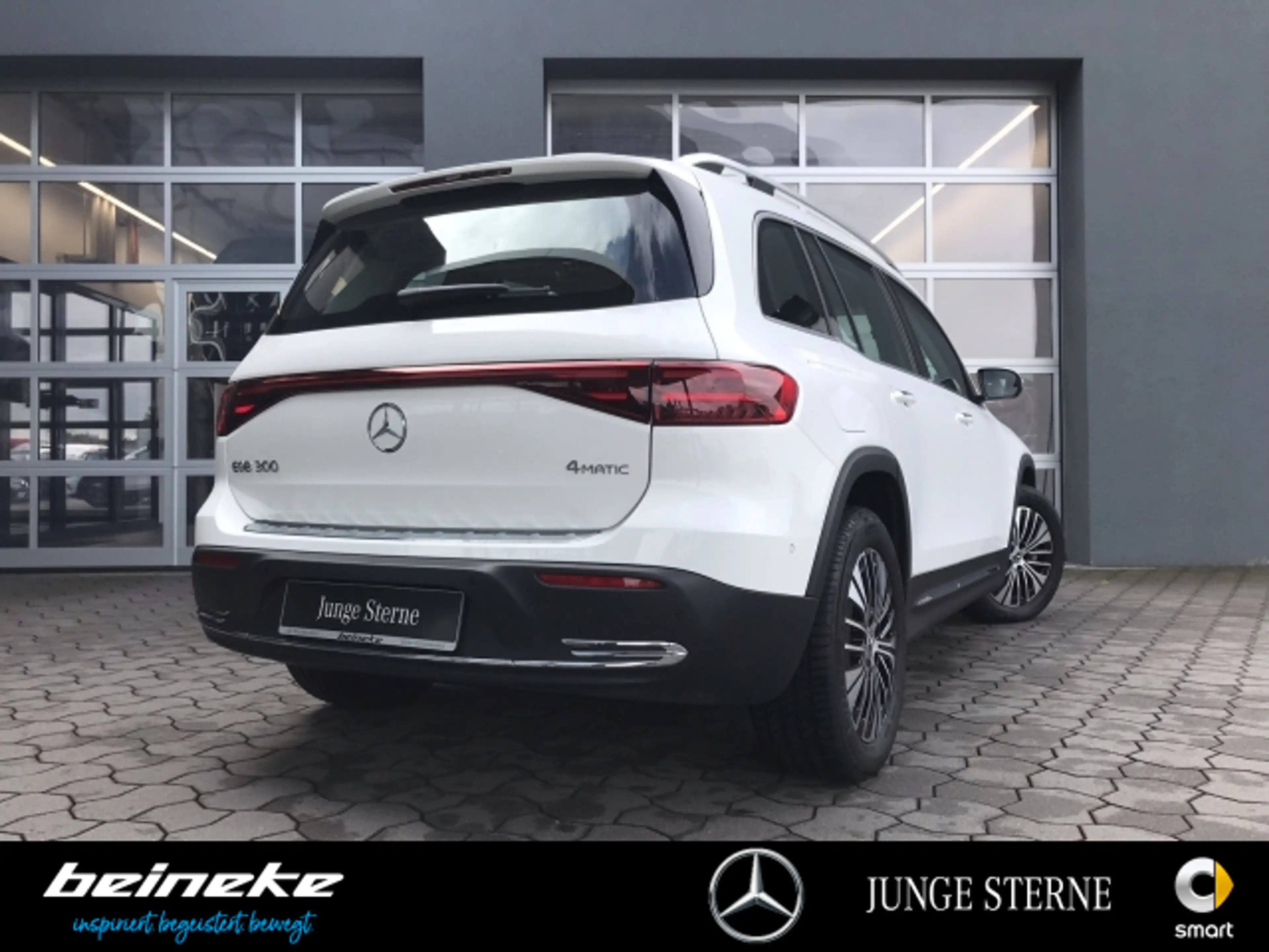 Mercedes-Benz EQB 300 EQB 300 4M Electric Art Advanced plus Winterp. — photo 4
