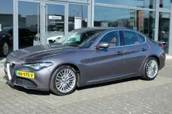 Alfa Romeo Giulia 2.0T Super 200pk Rwd L