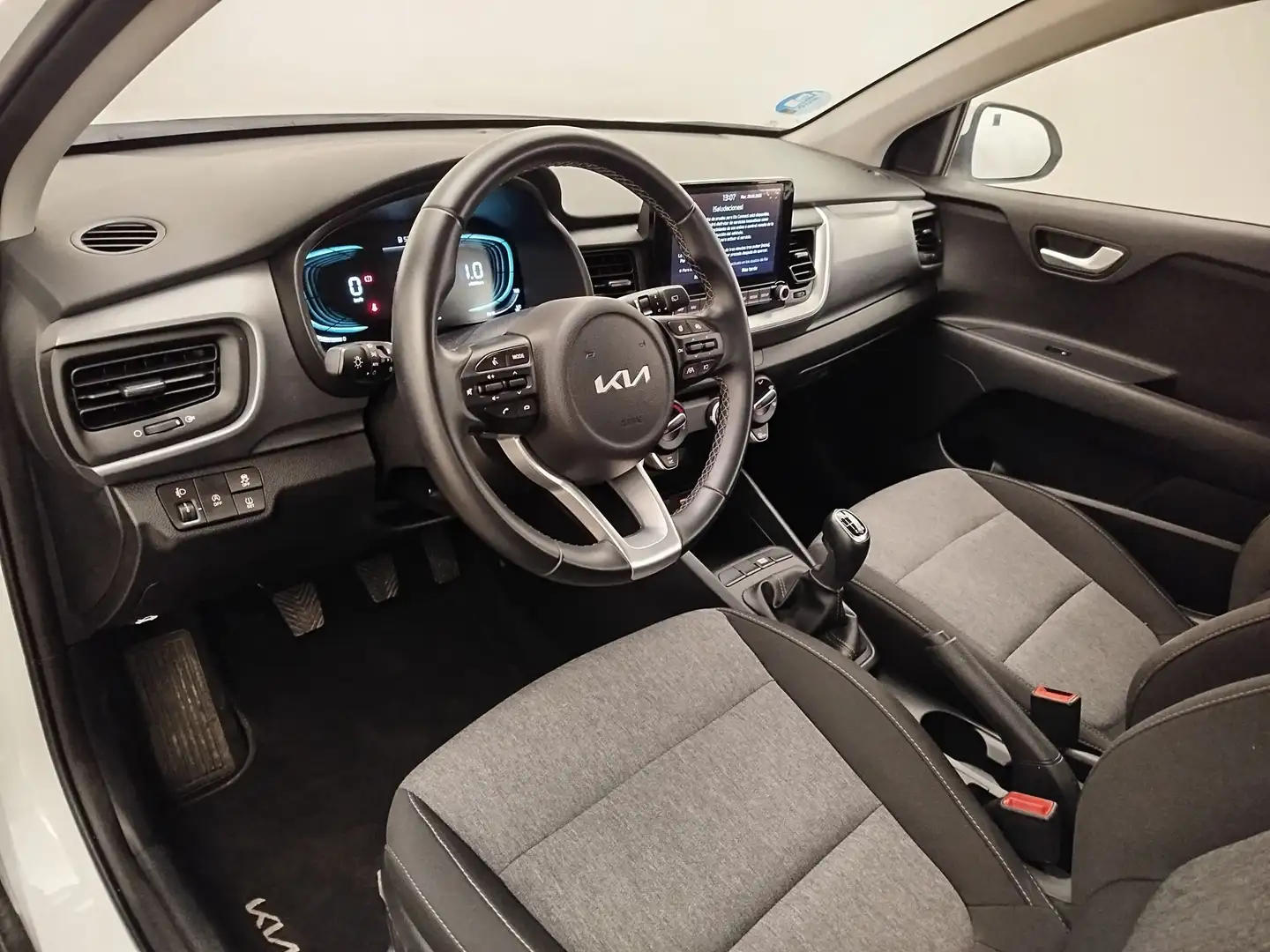 Kia Stonic 1.0 T-GDi MHEV Concept 100 Blanco - 2