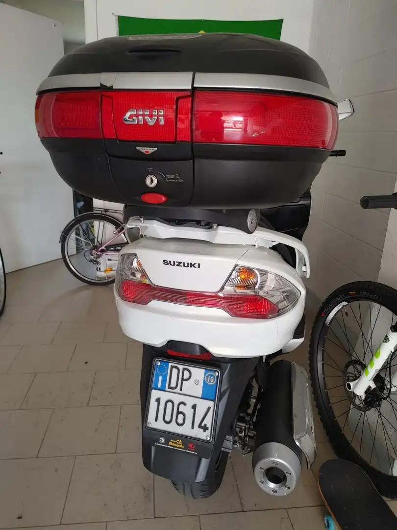 Suzuki Burgman 400 abs Bianco - 1