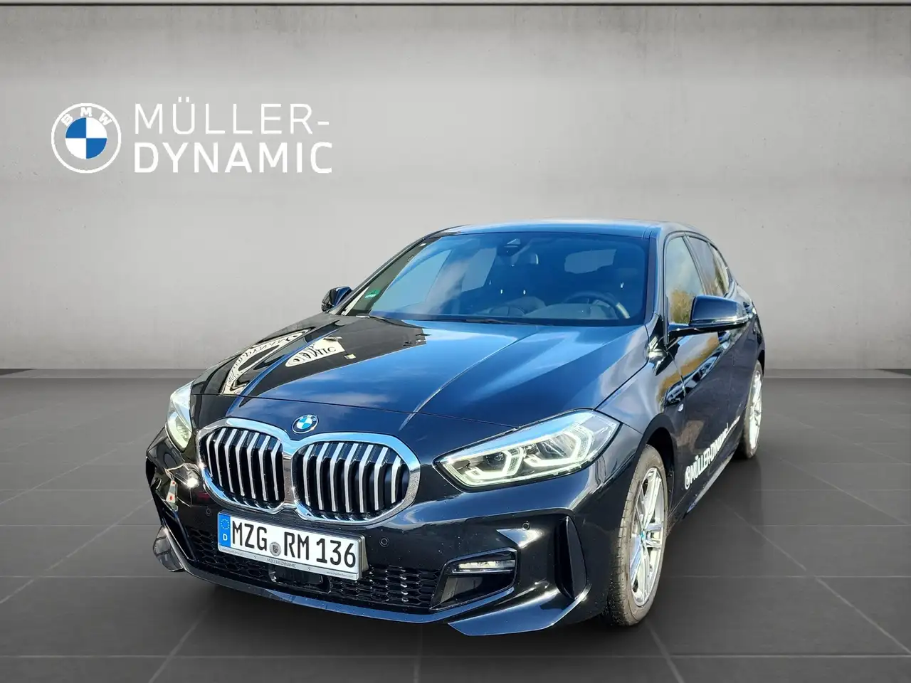 BMW 118