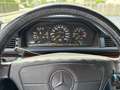 Mercedes-Benz E 300 Ein Traum in Blau Niebieski - thumbnail 4