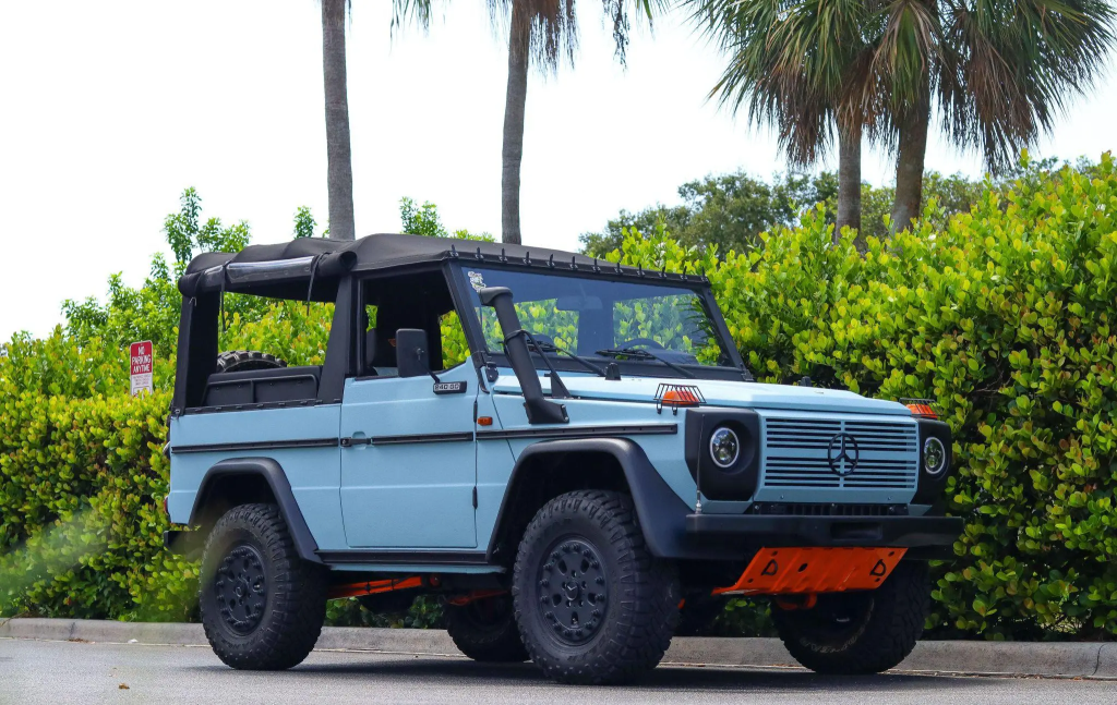 Mercedes-Benz 300 GD Capota - foto 1