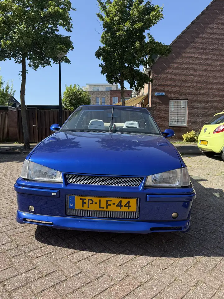 Opel Kadett Cabrio Special Edition, foto 3