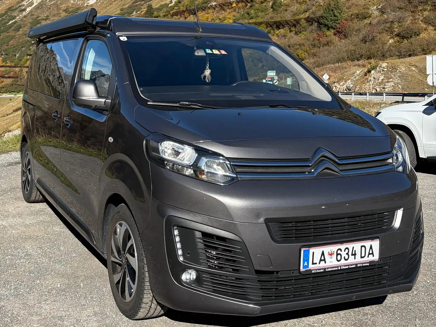 Citroen Spacetourer Spacetourer BlueHDI 180 S Grau - 1