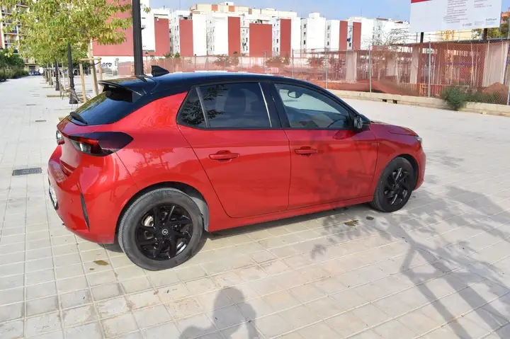 Opel Corsa GS-LINE + 1.2T XHL MT6 S/S 2021, foto 4