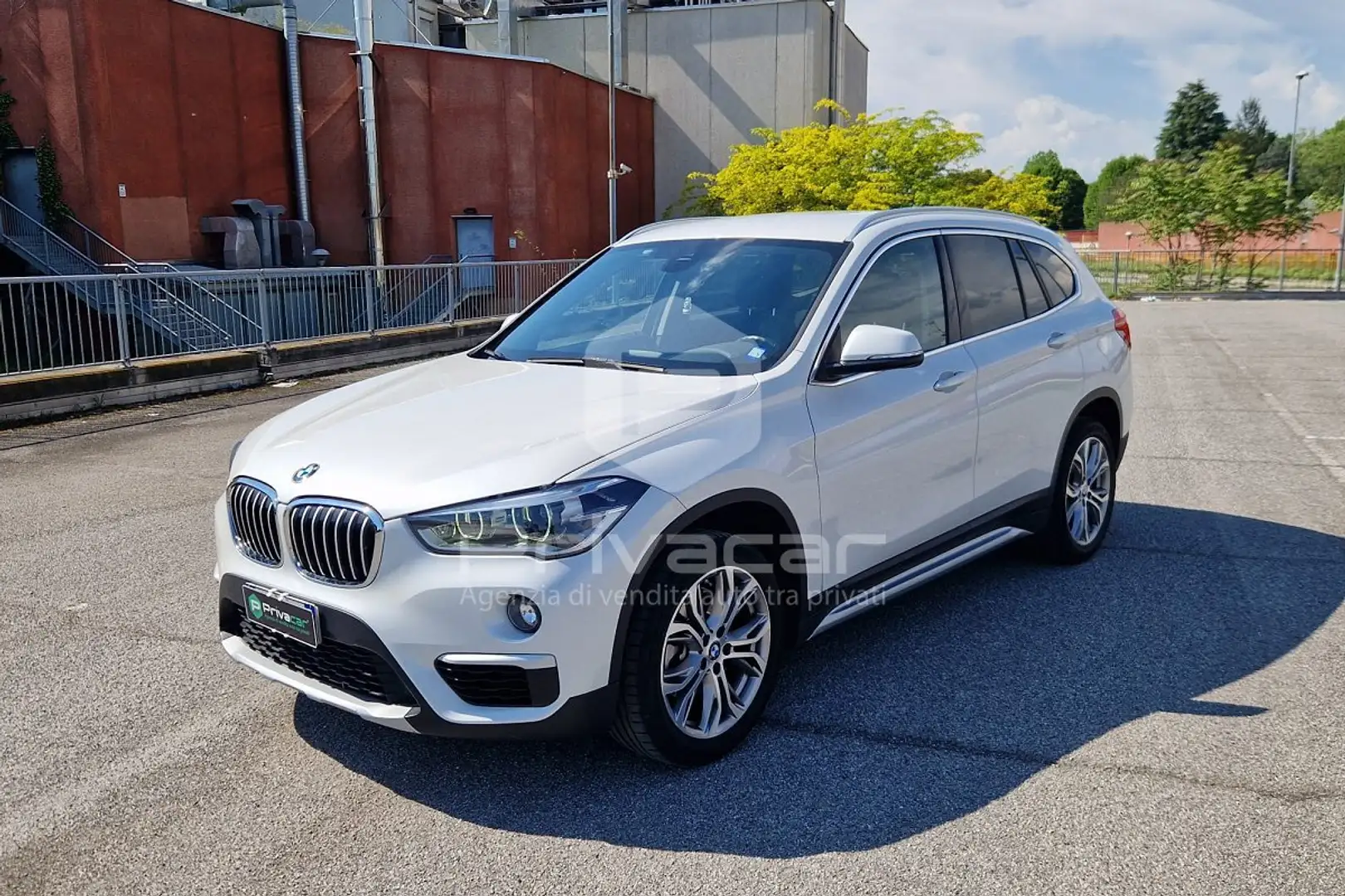 BMW X1 X1 sDrive20i Advantage Blanco - 1