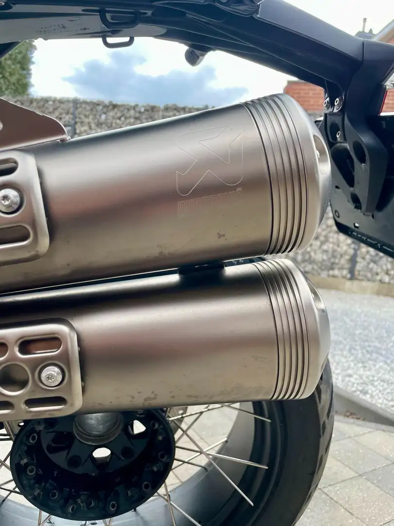 BMW R nineT Groen - 2