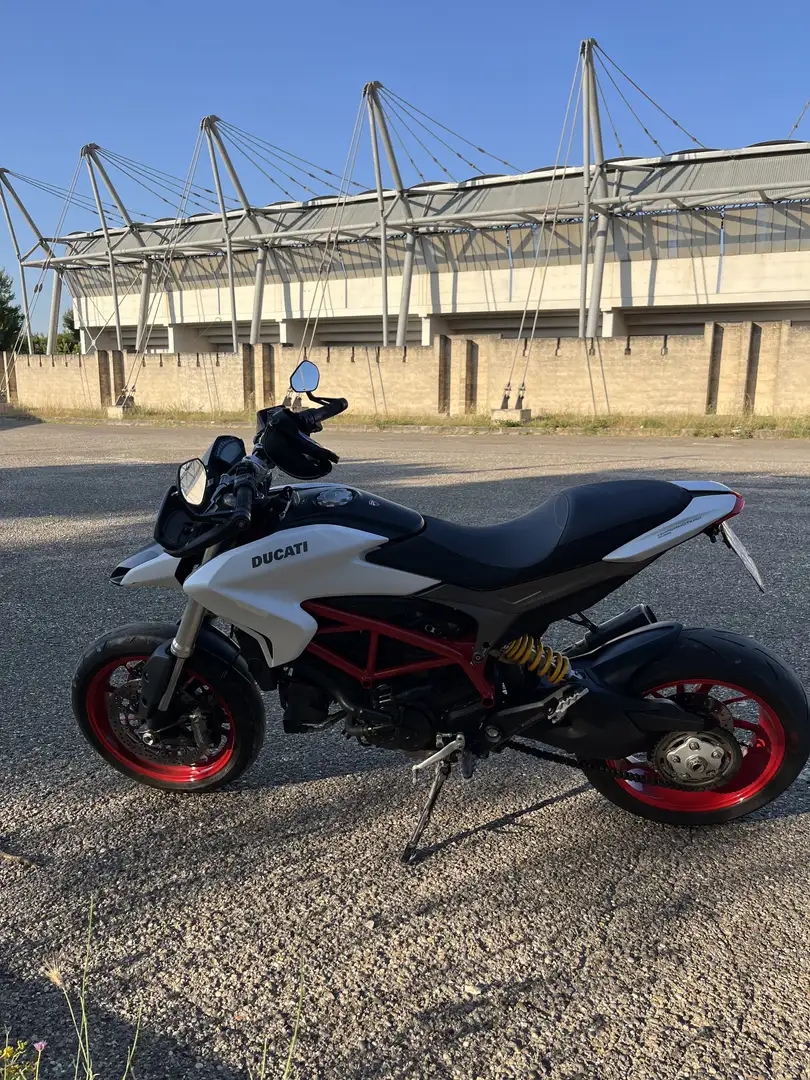 Ducati Hypermotard 939 star white silk - 2