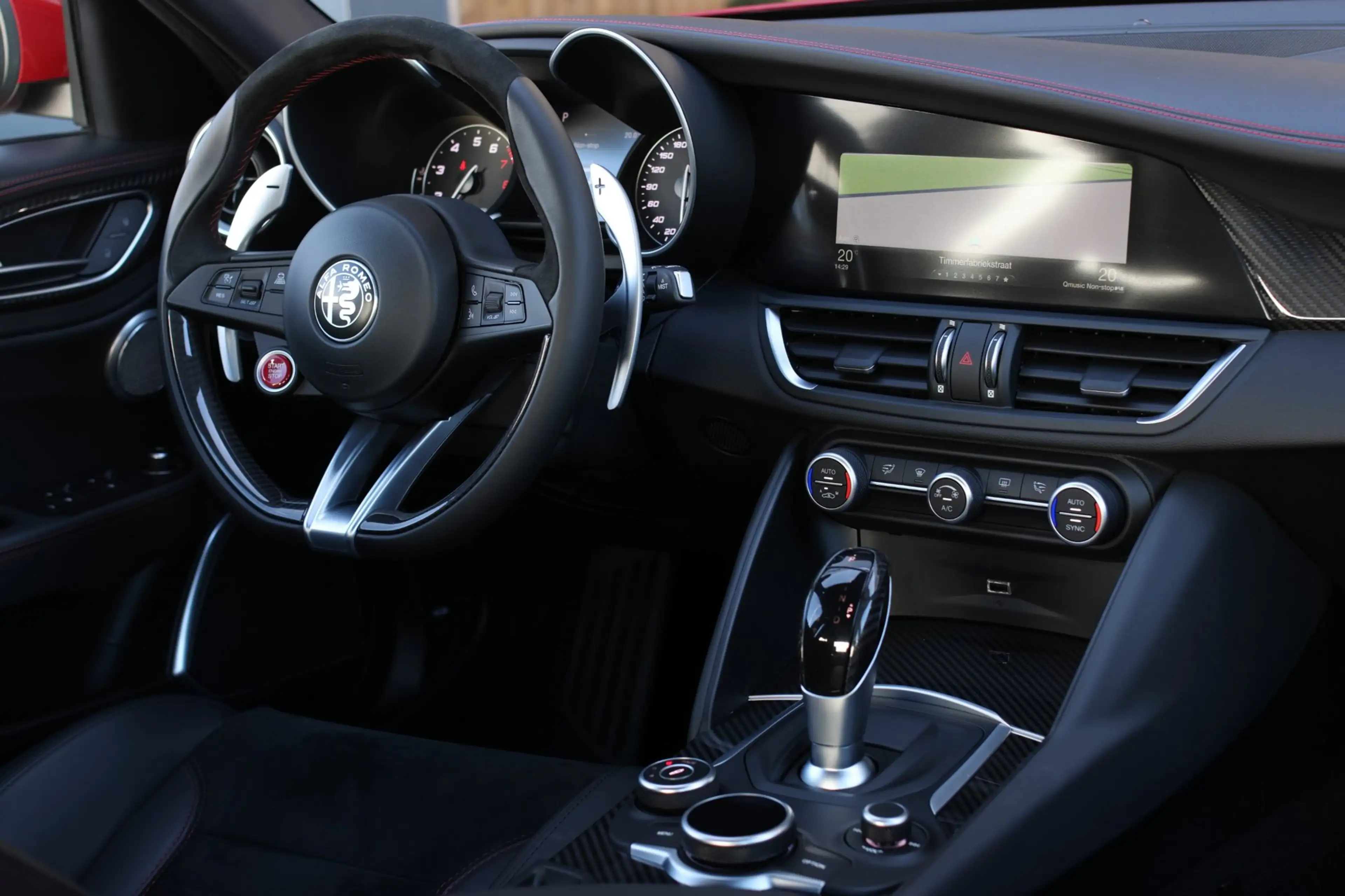 Alfa Romeo Giulia 2.9 V6 Quadrifoglio *Kuipstoelen*H/K*ACC*1e eigena — photo 41