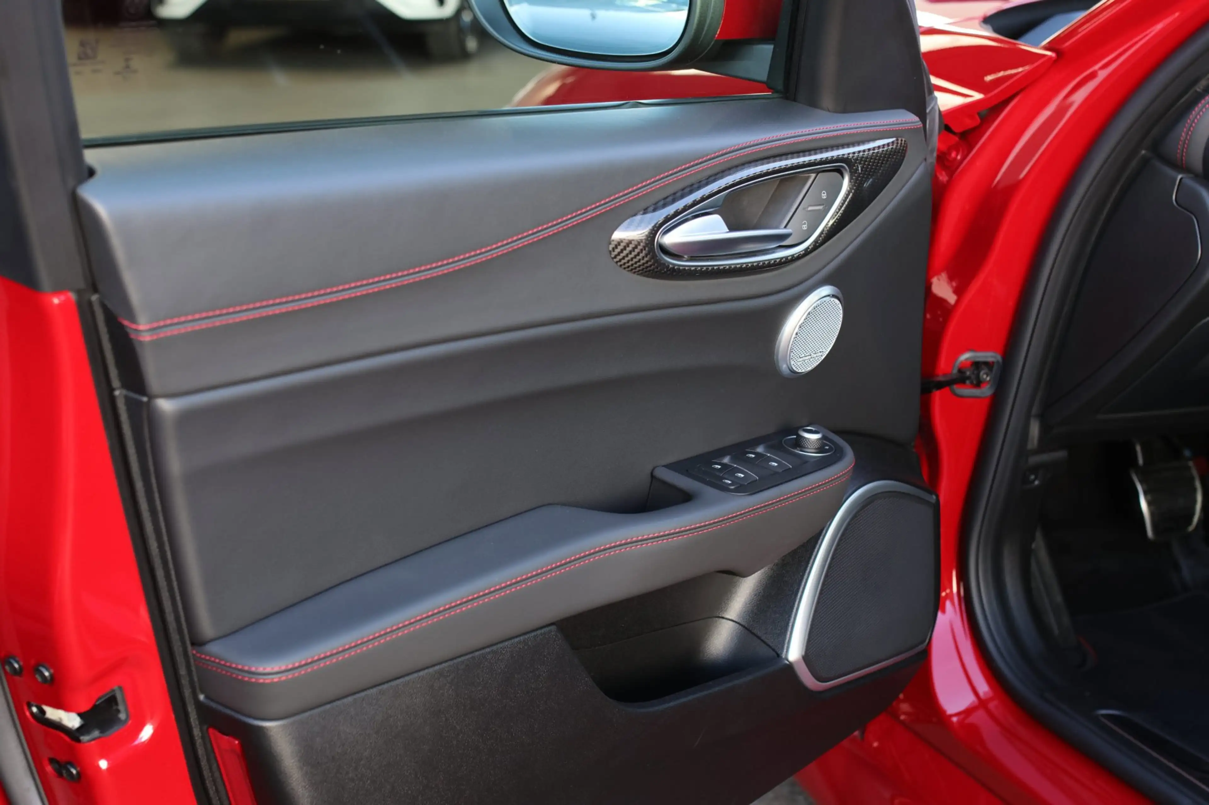 Alfa Romeo Giulia 2.9 V6 Quadrifoglio *Kuipstoelen*H/K*ACC*1e eigena — photo 24