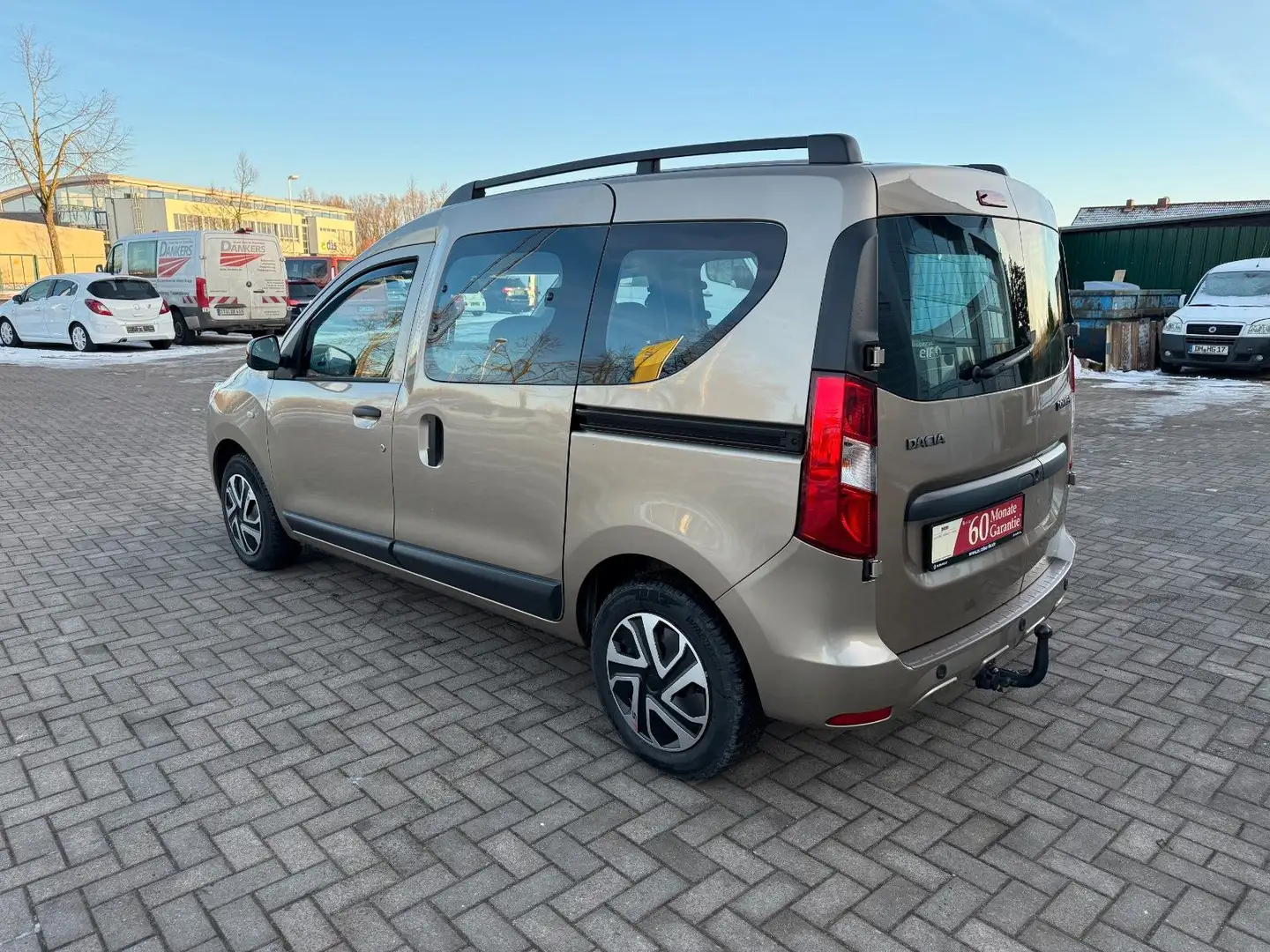 Dacia Dokker Comfort 130 PS AHK Android Rückfahrkamera Beige - 2