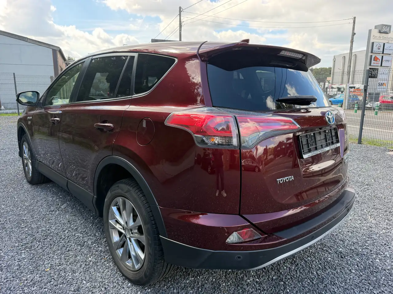 TOYOTA RAV4 HYBRID PREMIUM - 2.5I 155 ch - 126 000KMS - CAMÉRA D'AIDE AU STATIONNEMENT - HAYON ARRIÈRE ÉLECTRIQUE - TOIT OUVRANT