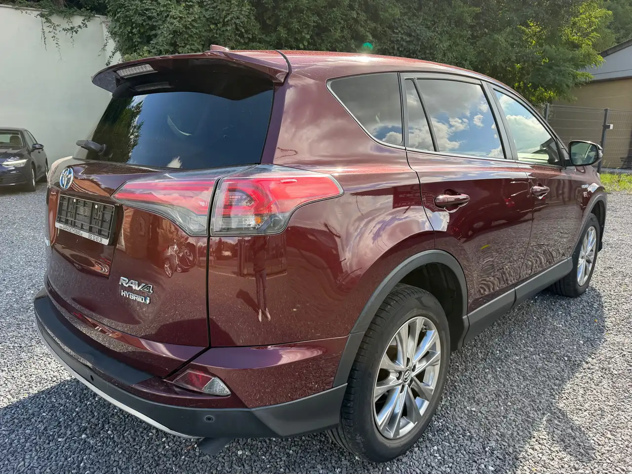TOYOTA RAV4 HYBRID PREMIUM - 2.5I 155 ch - 126 000KMS - CAMÉRA D'AIDE AU STATIONNEMENT - HAYON ARRIÈRE ÉLECTRIQUE - TOIT OUVRANT