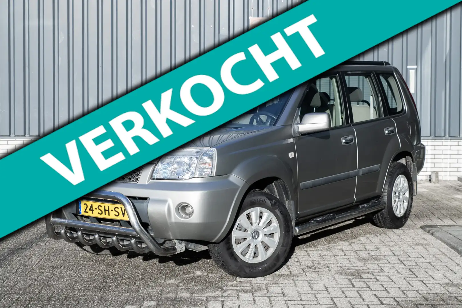 Nissan X-Trail 2.0 Comfort 2wd*Airco* Gris - 1