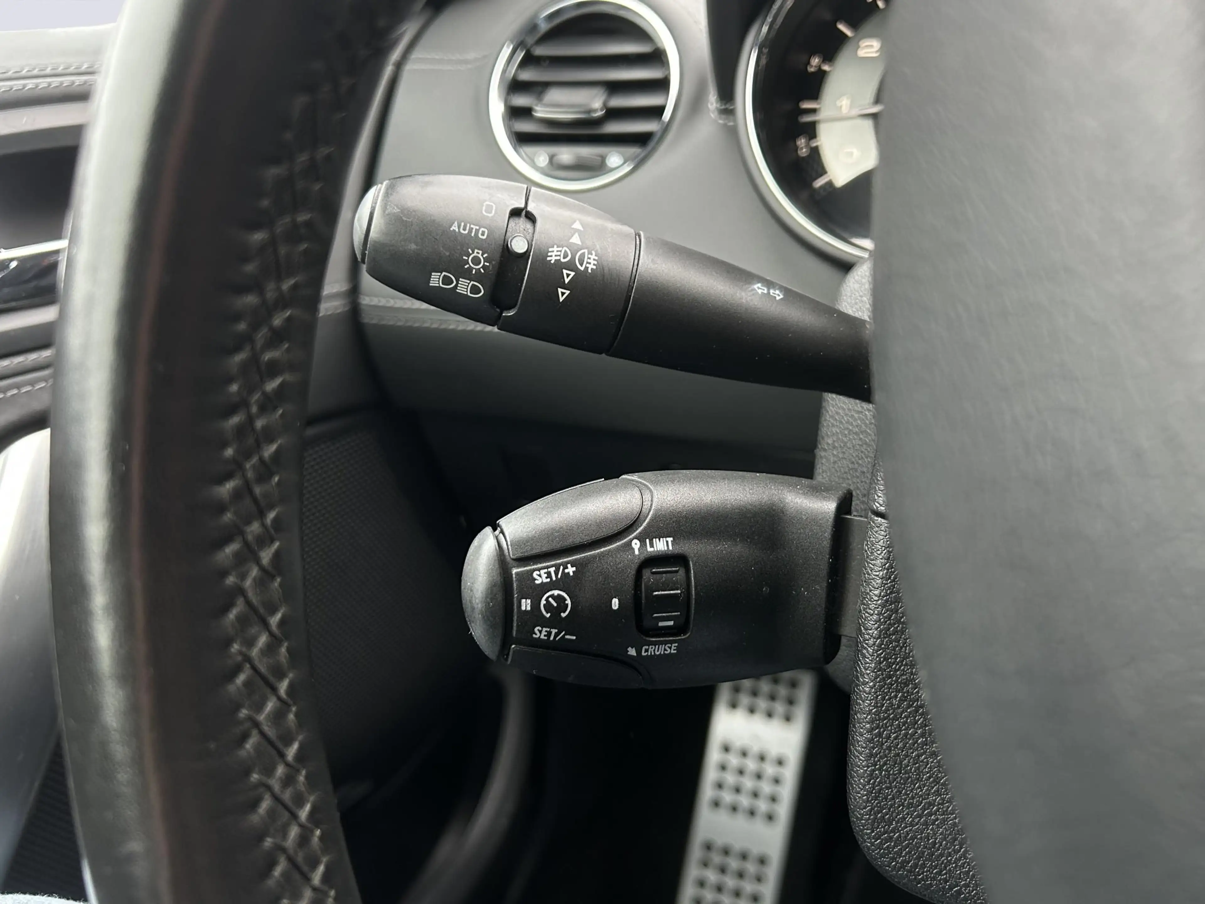 Peugeot RCZ 1.6 THP /Apple & Android carplay/Leder interieur/E — photo 12