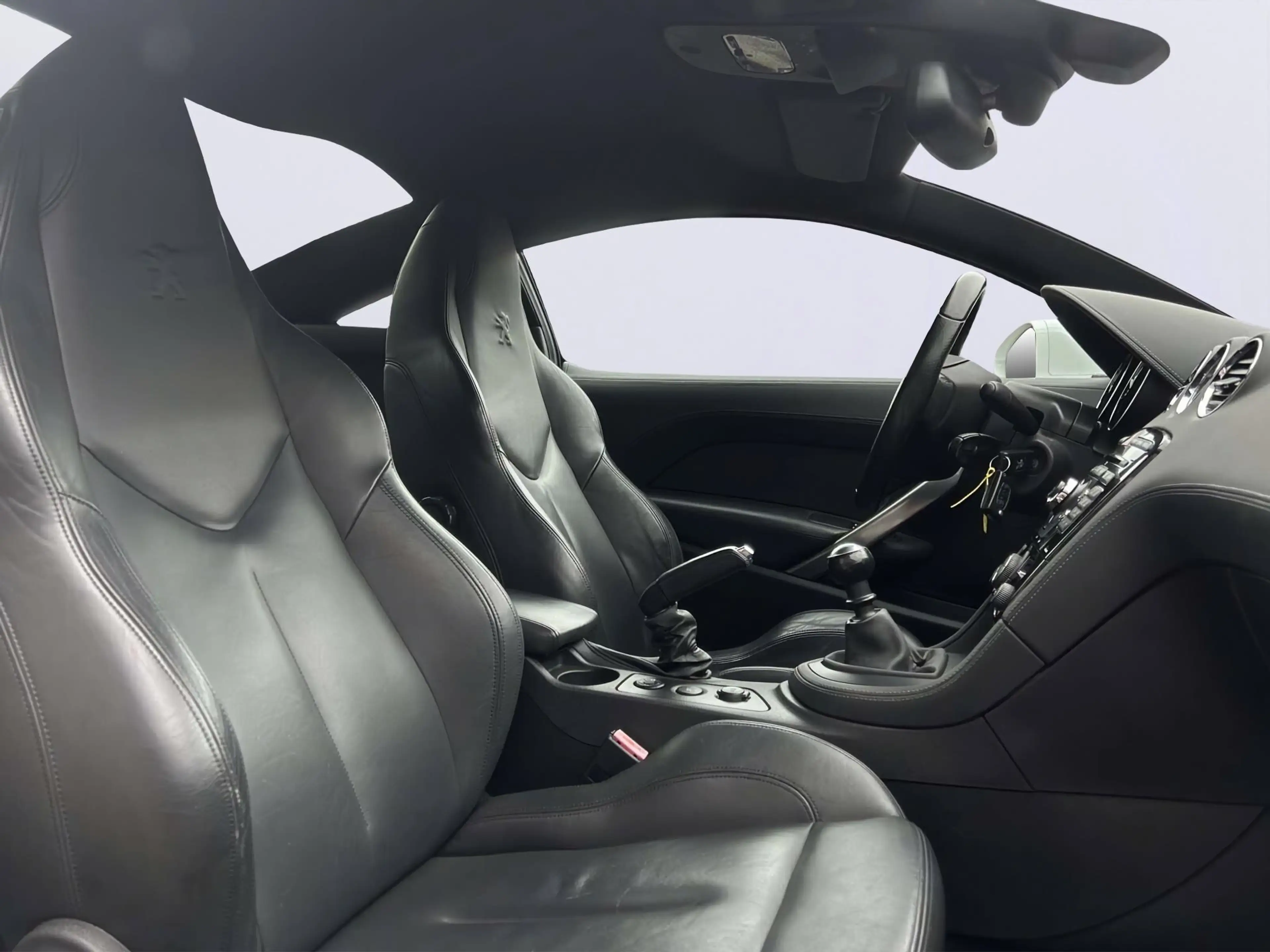 Peugeot RCZ 1.6 THP /Apple & Android carplay/Leder interieur/E — photo 17