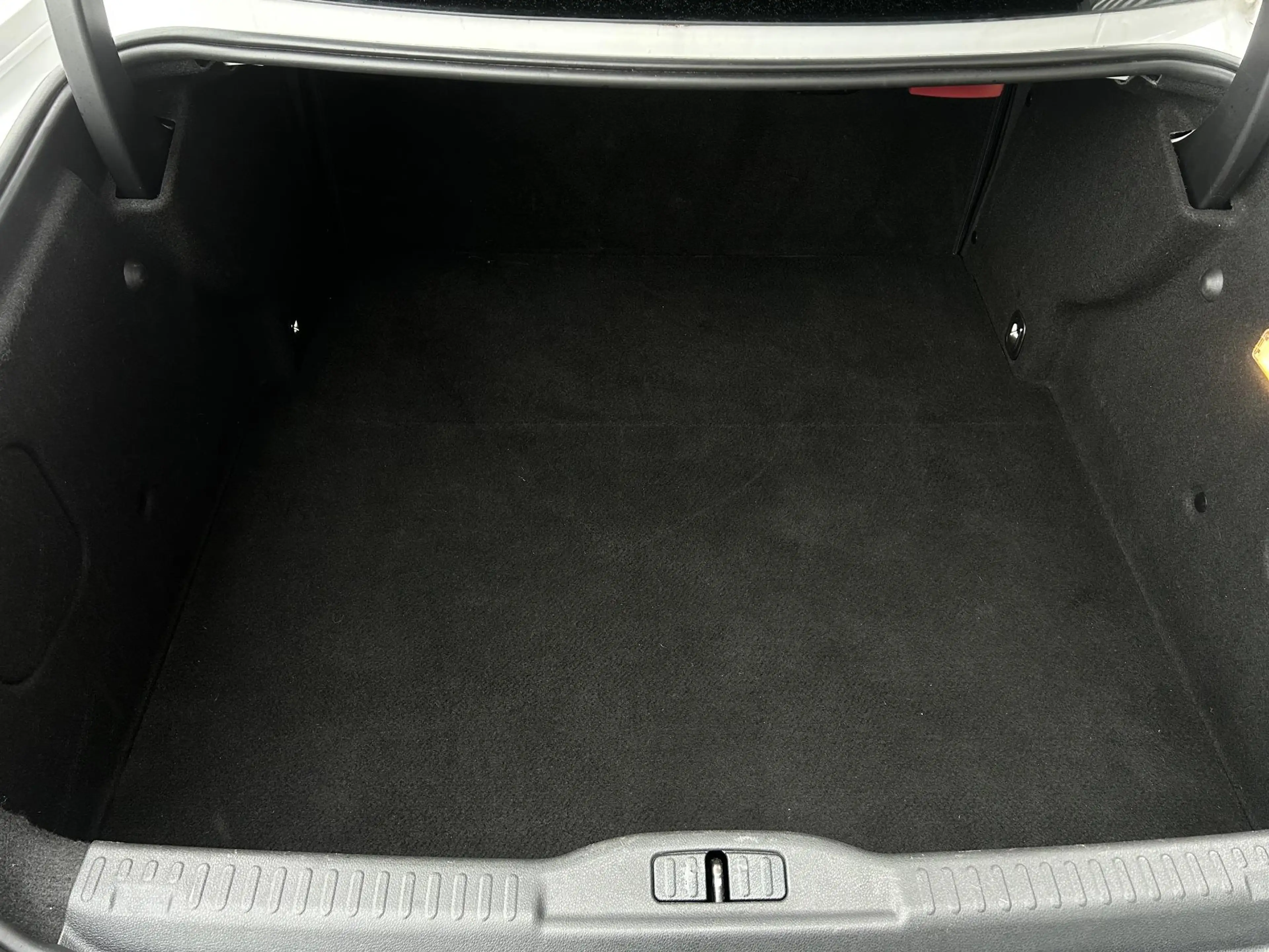 Peugeot RCZ 1.6 THP /Apple & Android carplay/Leder interieur/E — photo 35