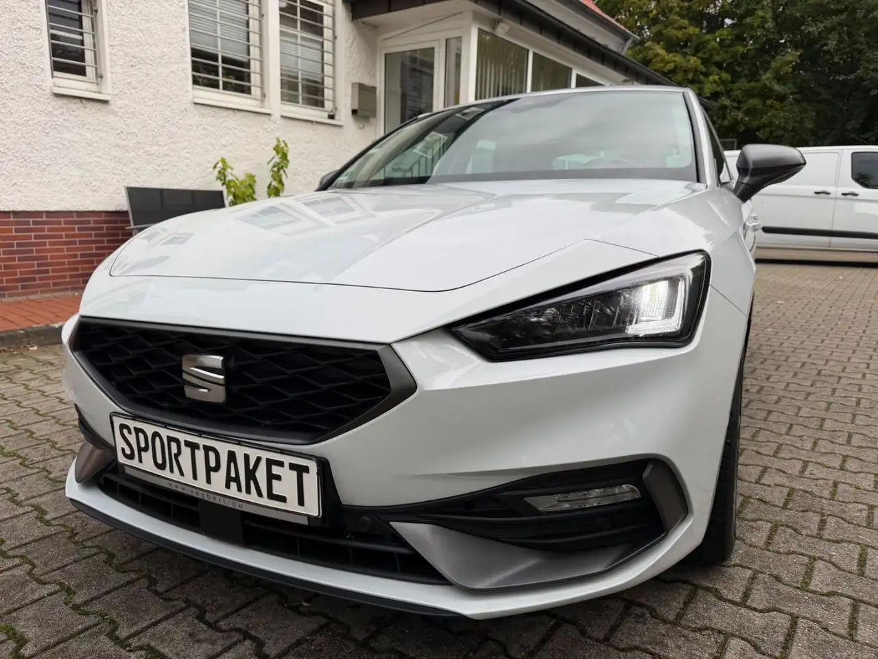 SEAT Leon FR/54.000km/ — photo 1 of 15