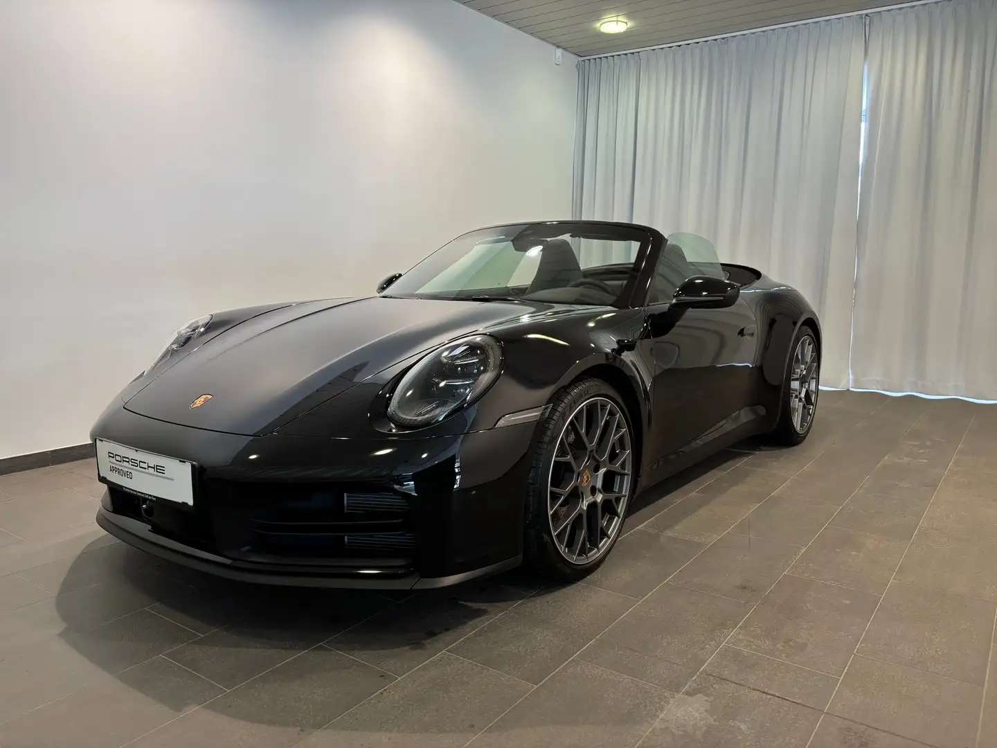 Porsche 911 Carrera Cabriolet Schwarz - 1