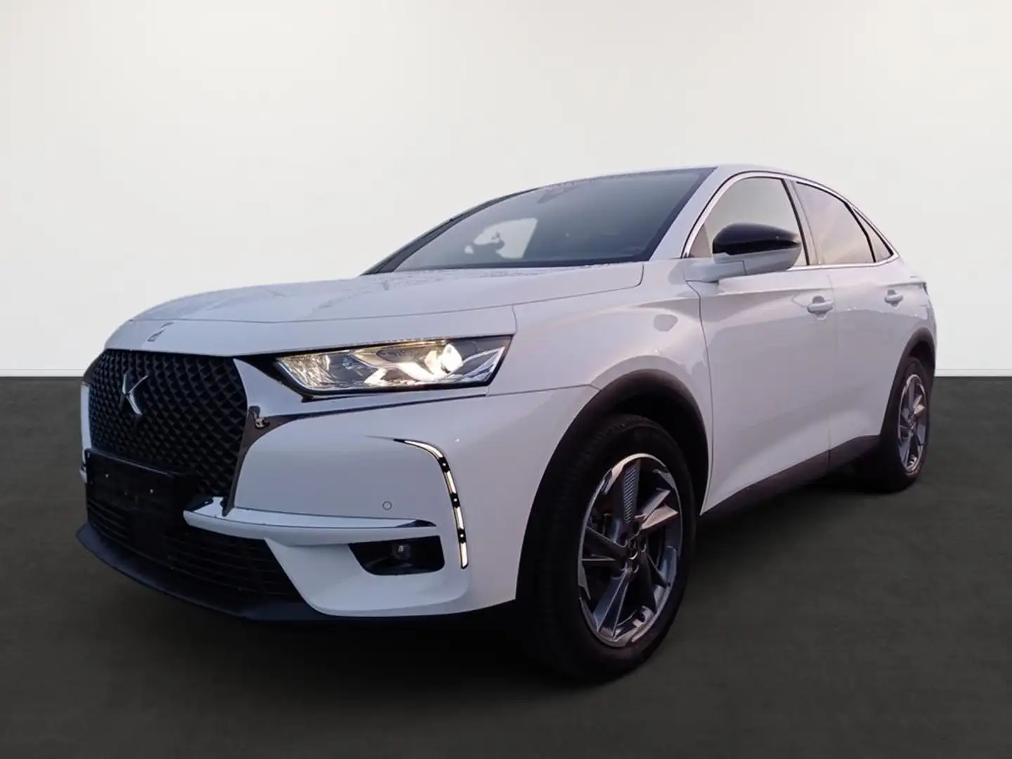 DS Automobiles DS 7 Crossback DS7 E-Tense 225 Bastille + 4x2 Weiß - 1