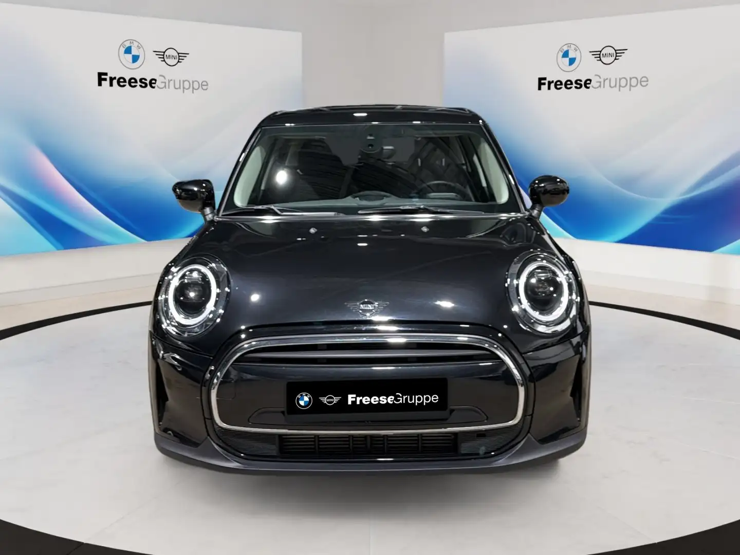 MINI Cooper 5-Türer DAB LED RFK Navi Komfortzg. Shz Schwarz - 2