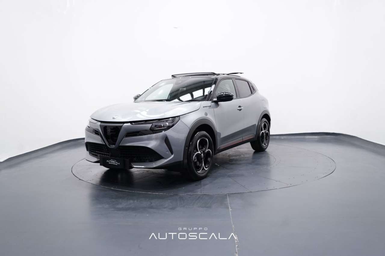 Alfa Romeo Junior 1.2 145cv Hybrid eDCT6 Speciale #TETTOAPRIBILE