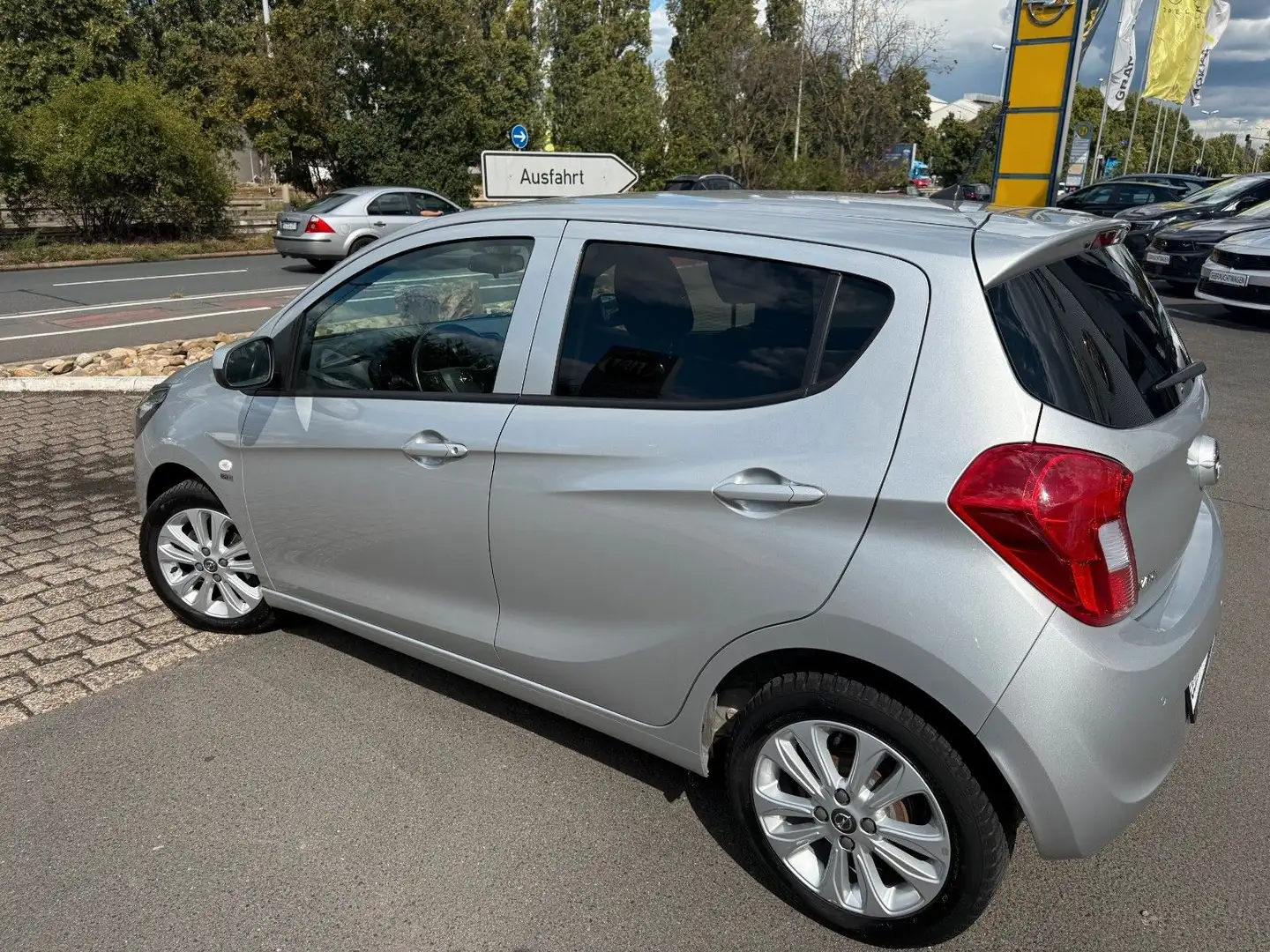 Opel Karl 120 Jahre 1.0 (73PS) SHZ, LHZ, PDC Zilver - 2