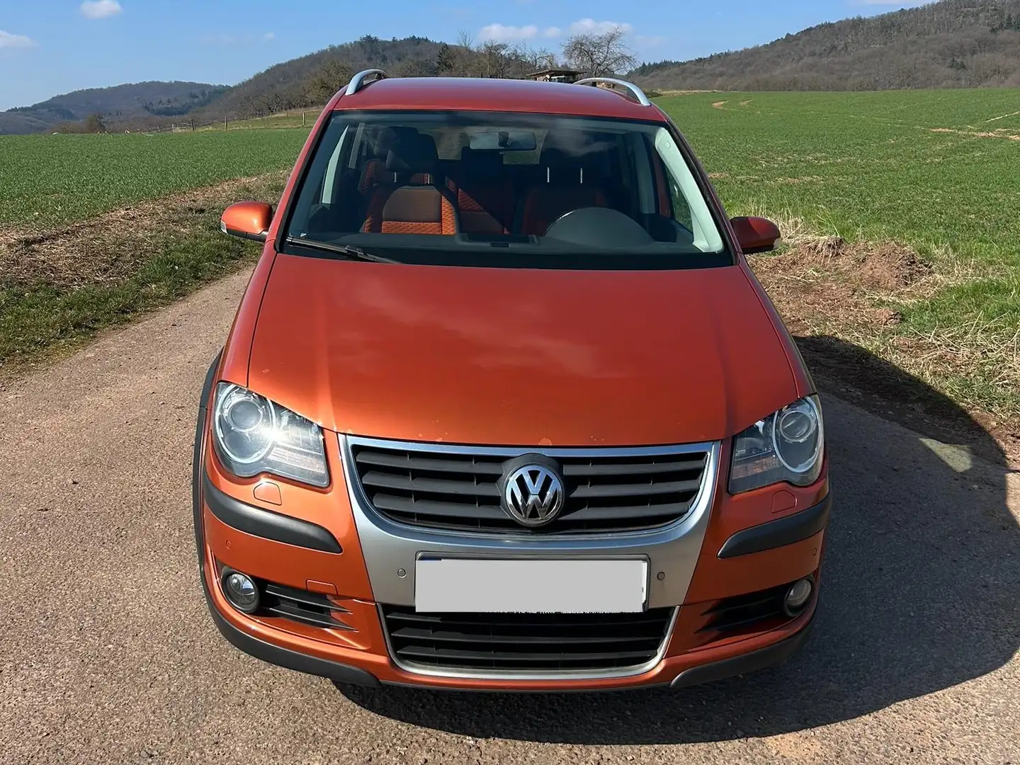 Volkswagen Cross Touran Touran Diesel 2.0 TDI DPF Orange - 2