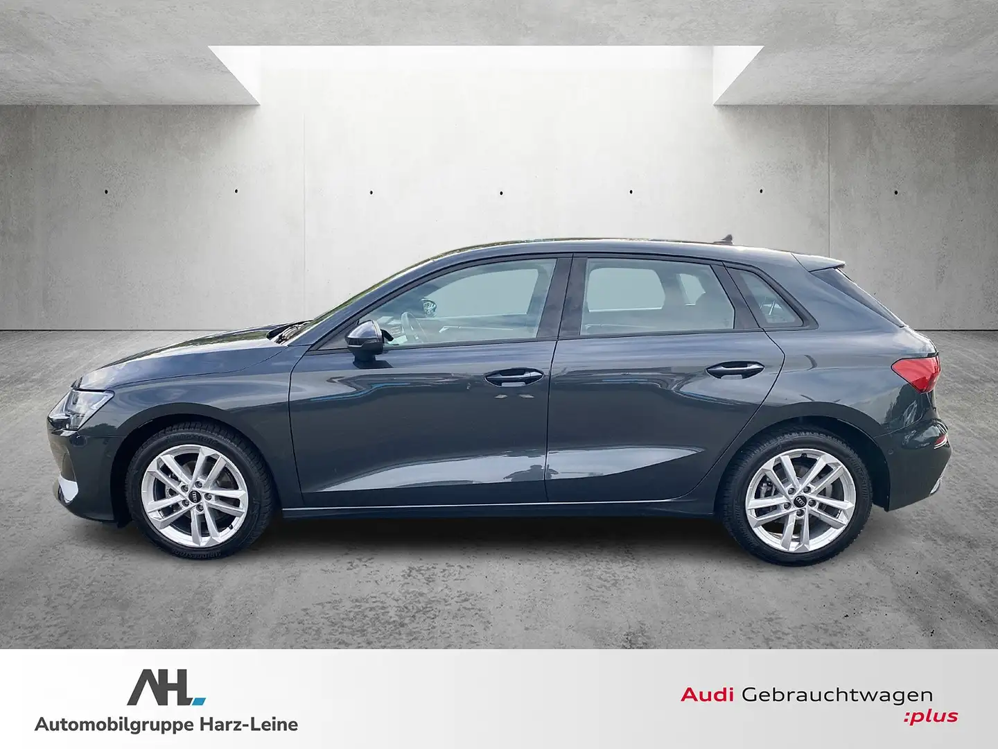 Audi A3 Sportback 35 TFSI advanced AHK Navi ACC VC+ RFK DA Grau - 2