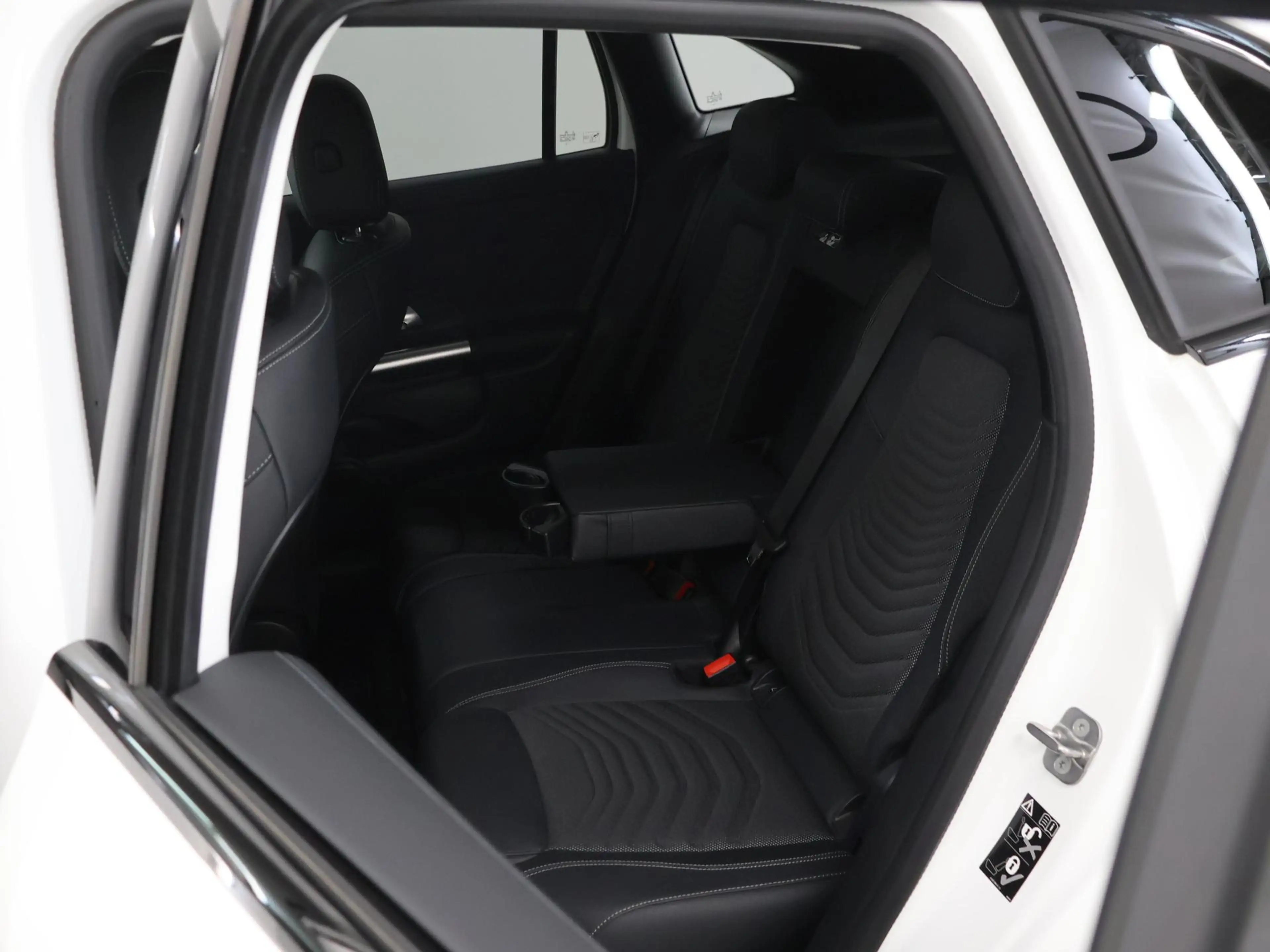 Mercedes-Benz GLA 250 e Luxury Line | SOH 96,7% | Night Pakket | Elek. T — photo 12