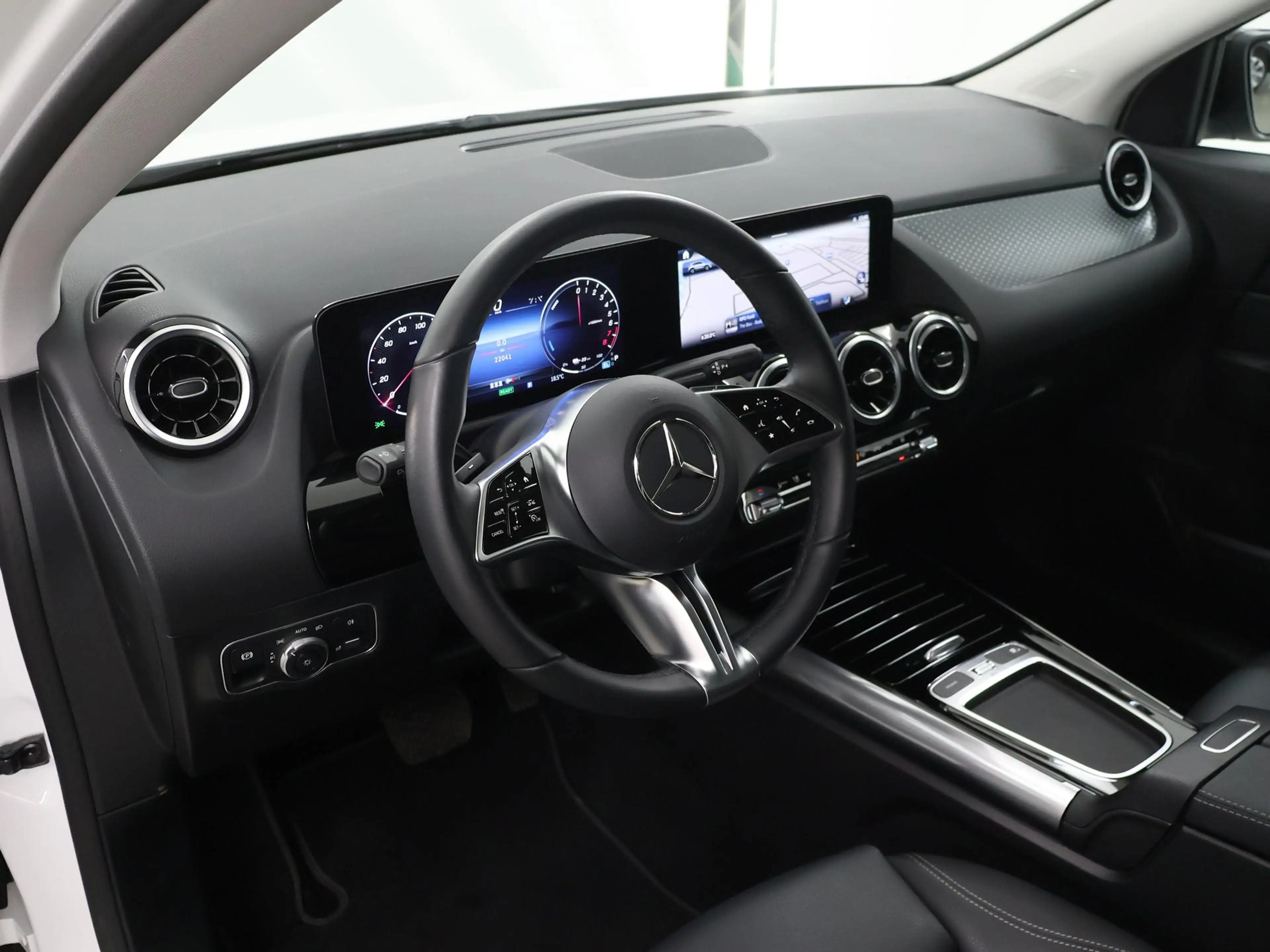 Mercedes-Benz GLA 250 e Luxury Line | SOH 96,7% | Night Pakket | Elek. T — photo 8