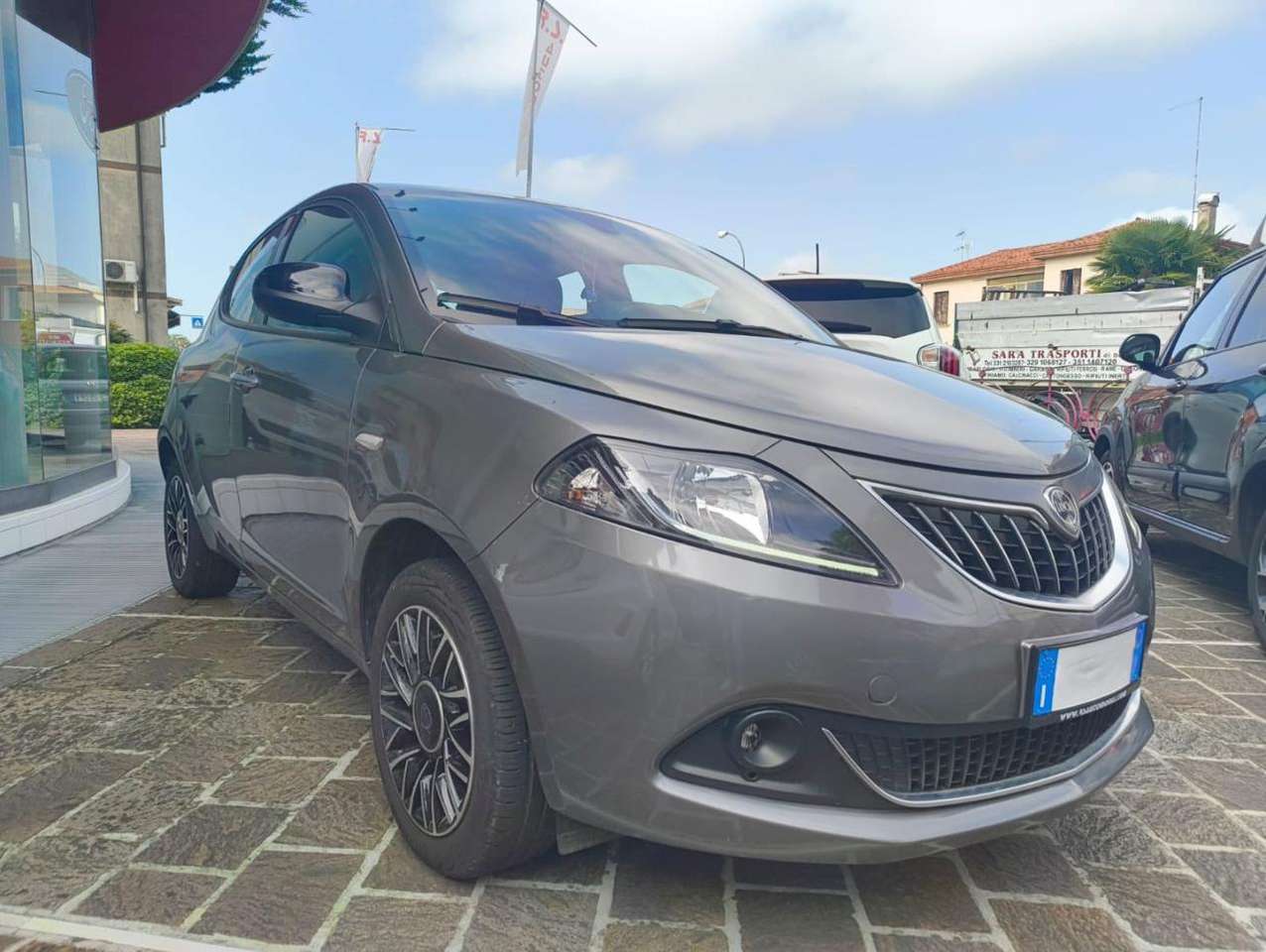 Lancia Ypsilon 1.0 FireFly 5 porte S&S Hybrid Platino