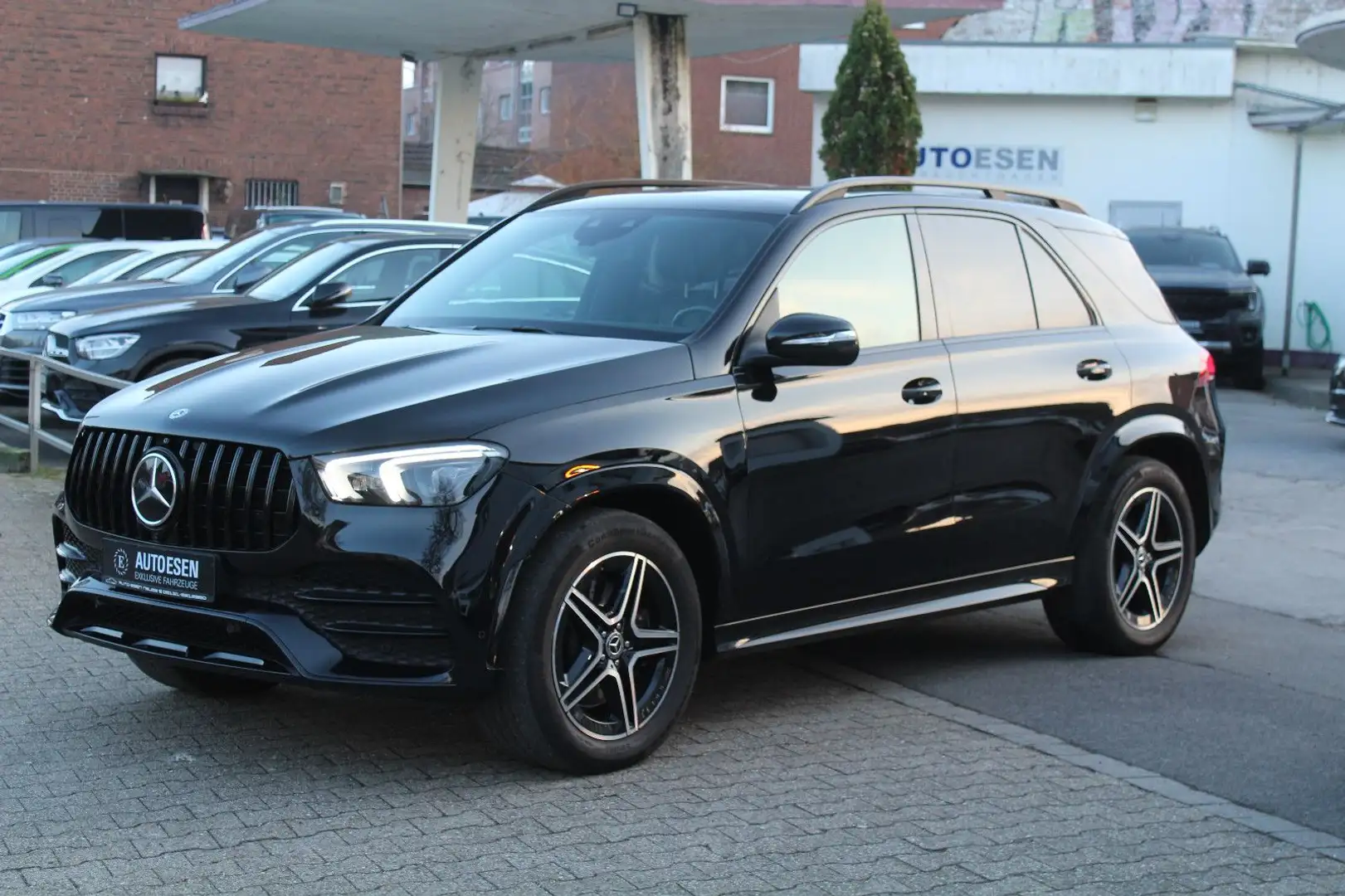 Mercedes-Benz GLE 350 d 4M 3X AMG-LINE+PANO+360°+AHK+DISTRONIC+ Noir - 1