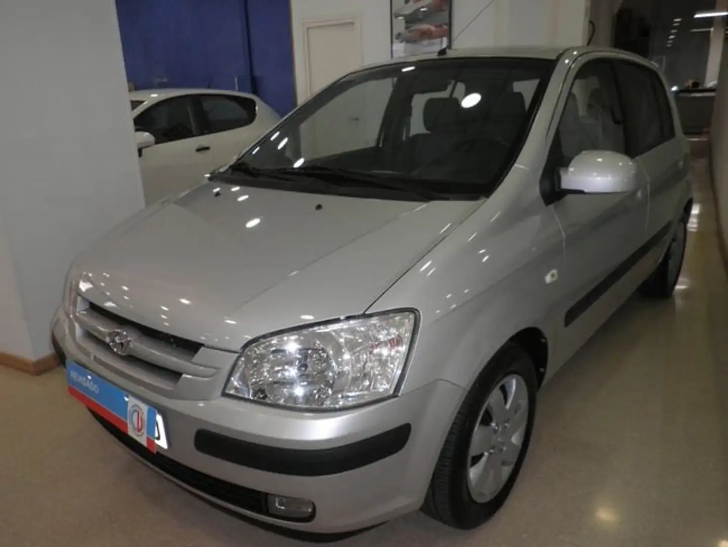 Hyundai Getz 5p 1.3 Plateado - 1