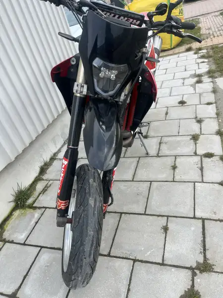 Husqvarna SM 610 - foto 2