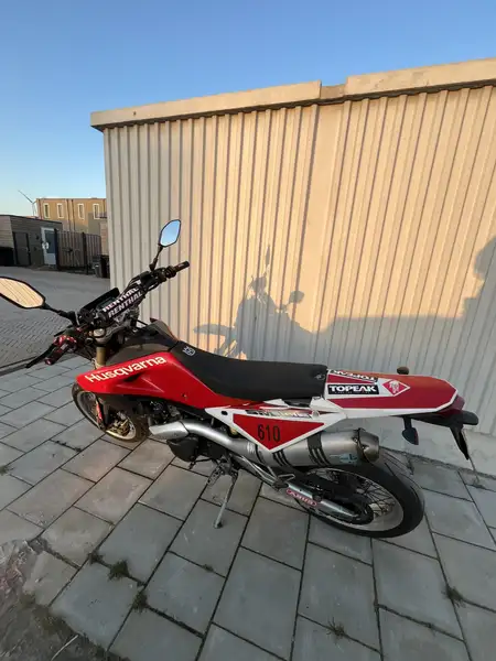 Husqvarna SM 610 - foto 4