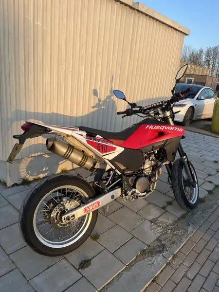 Husqvarna SM 610 - foto 7